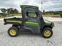 2020 John Deere XUV 835R Image