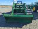 John Deere 4052R Image