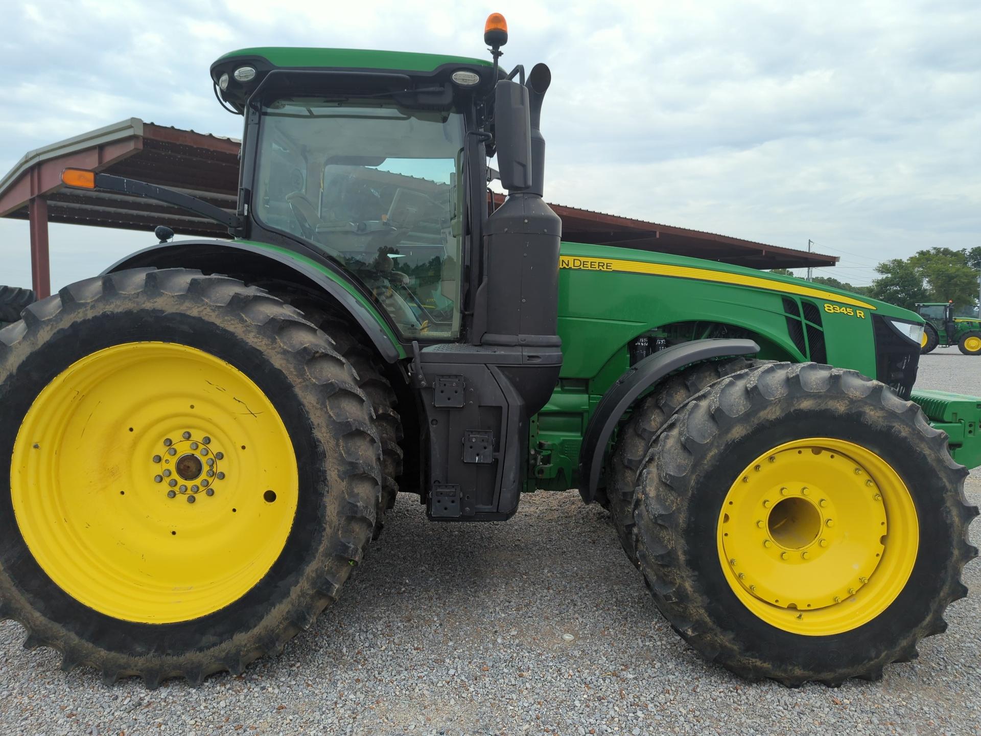 2018 John Deere 8345R