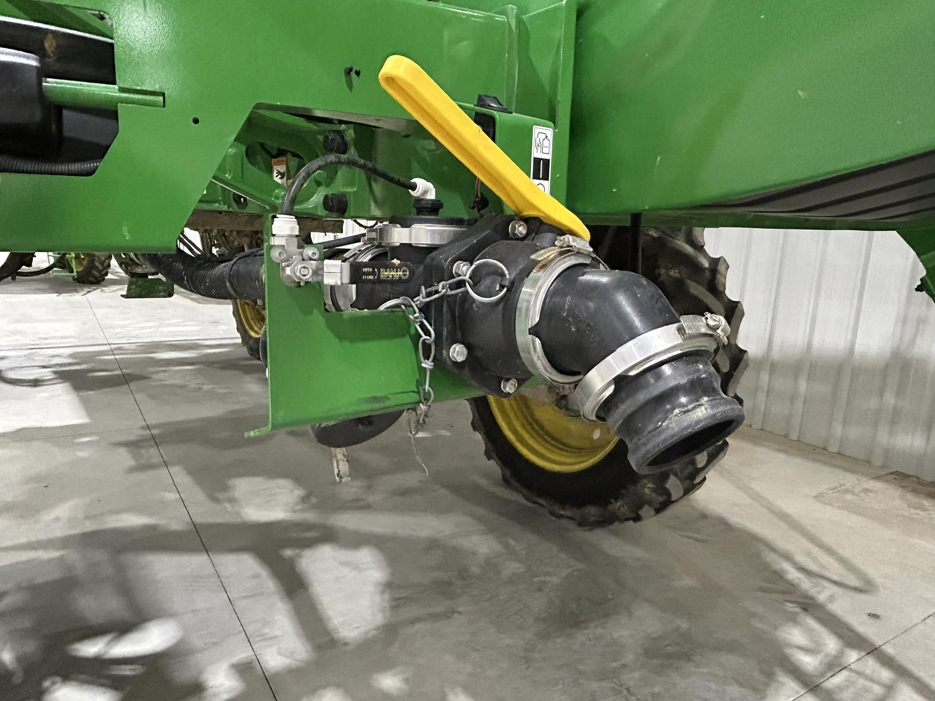 2024 John Deere 412R Image