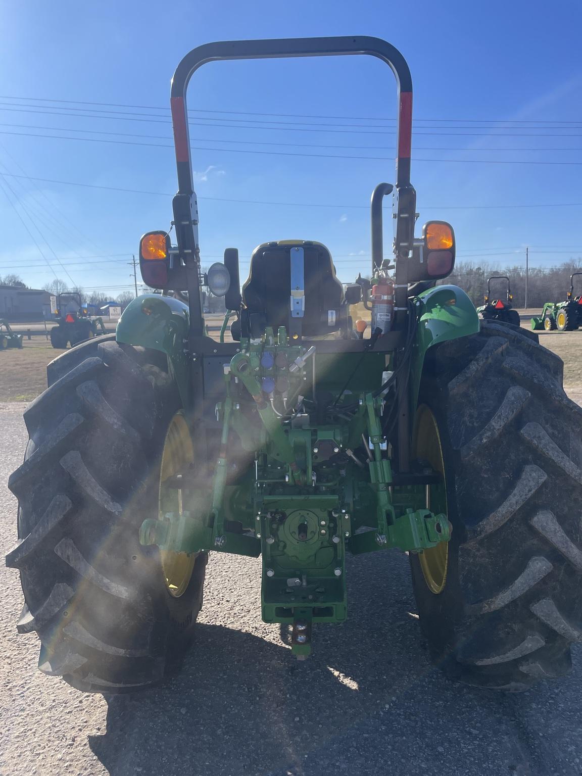 2021 John Deere 5090E