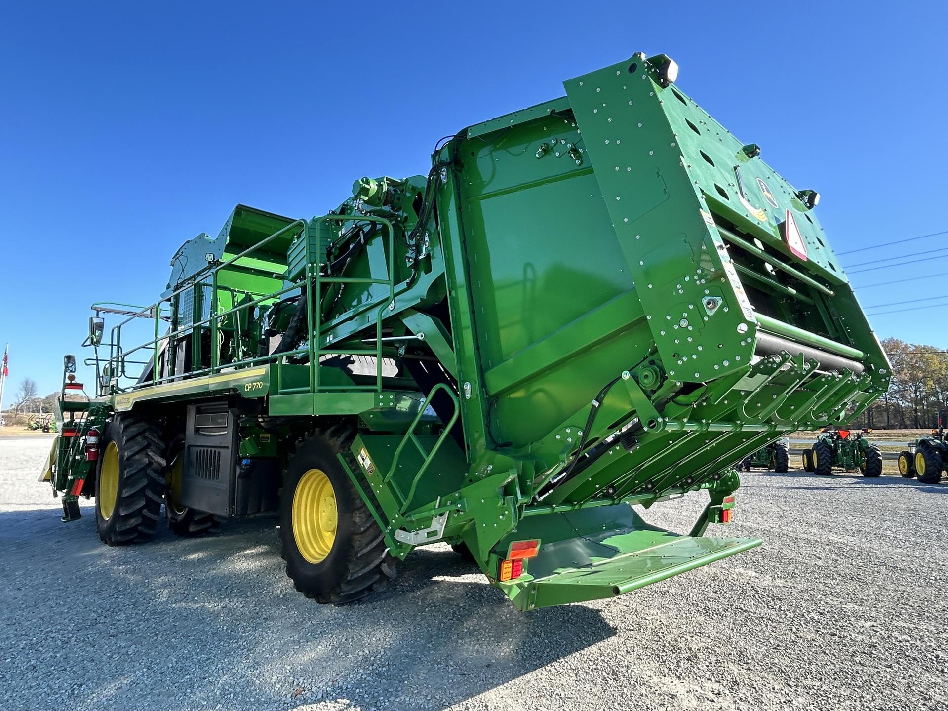 2022 John Deere CP770 Image