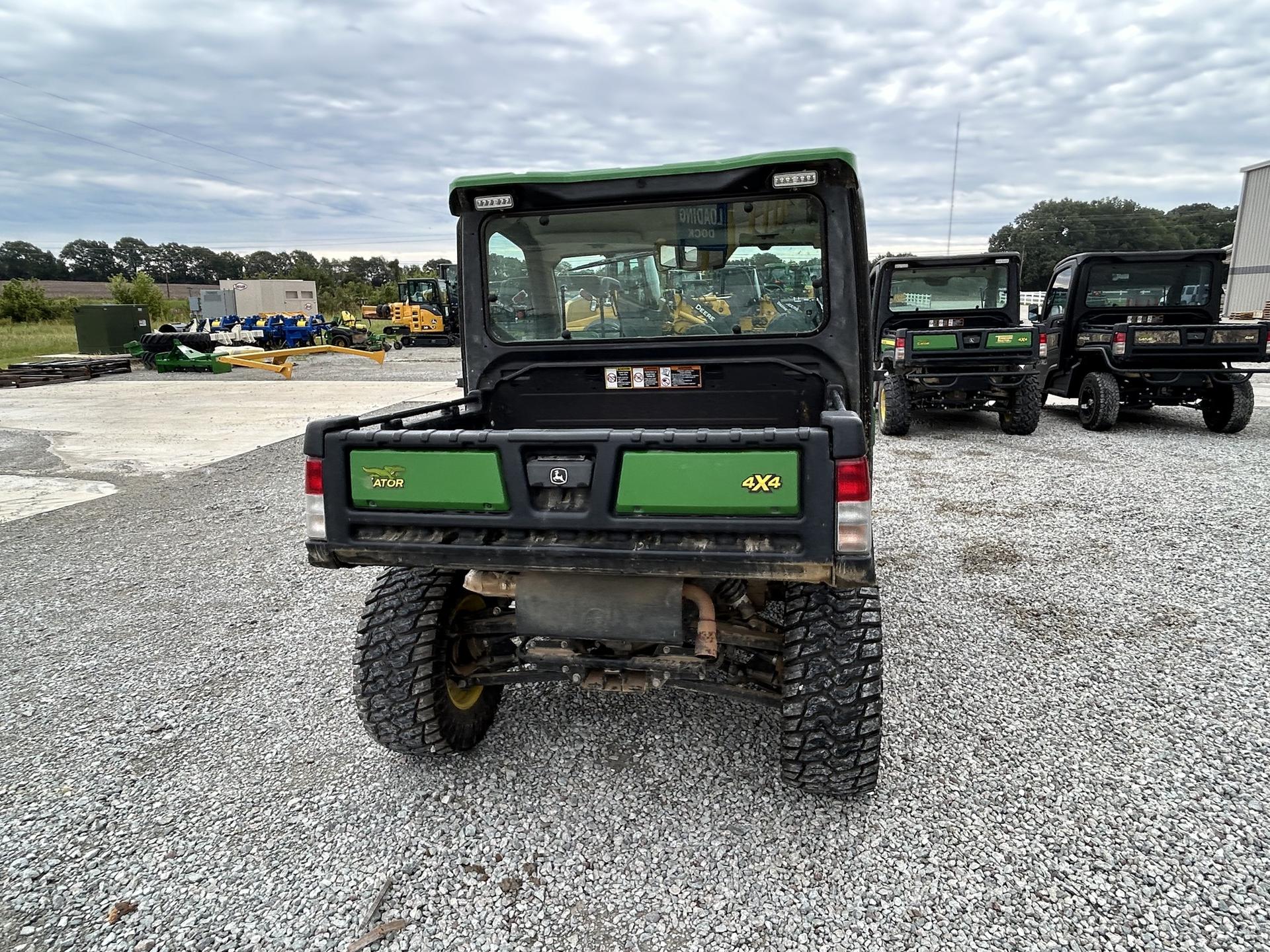 2020 John Deere XUV 835R Image