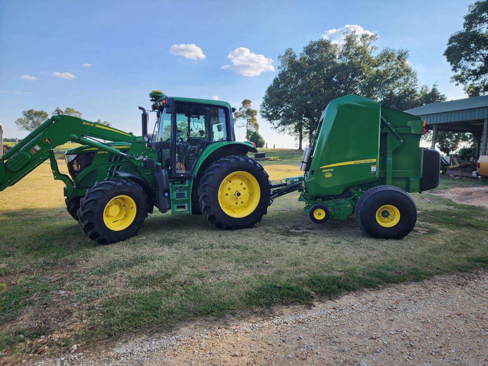 2021 John Deere 560M