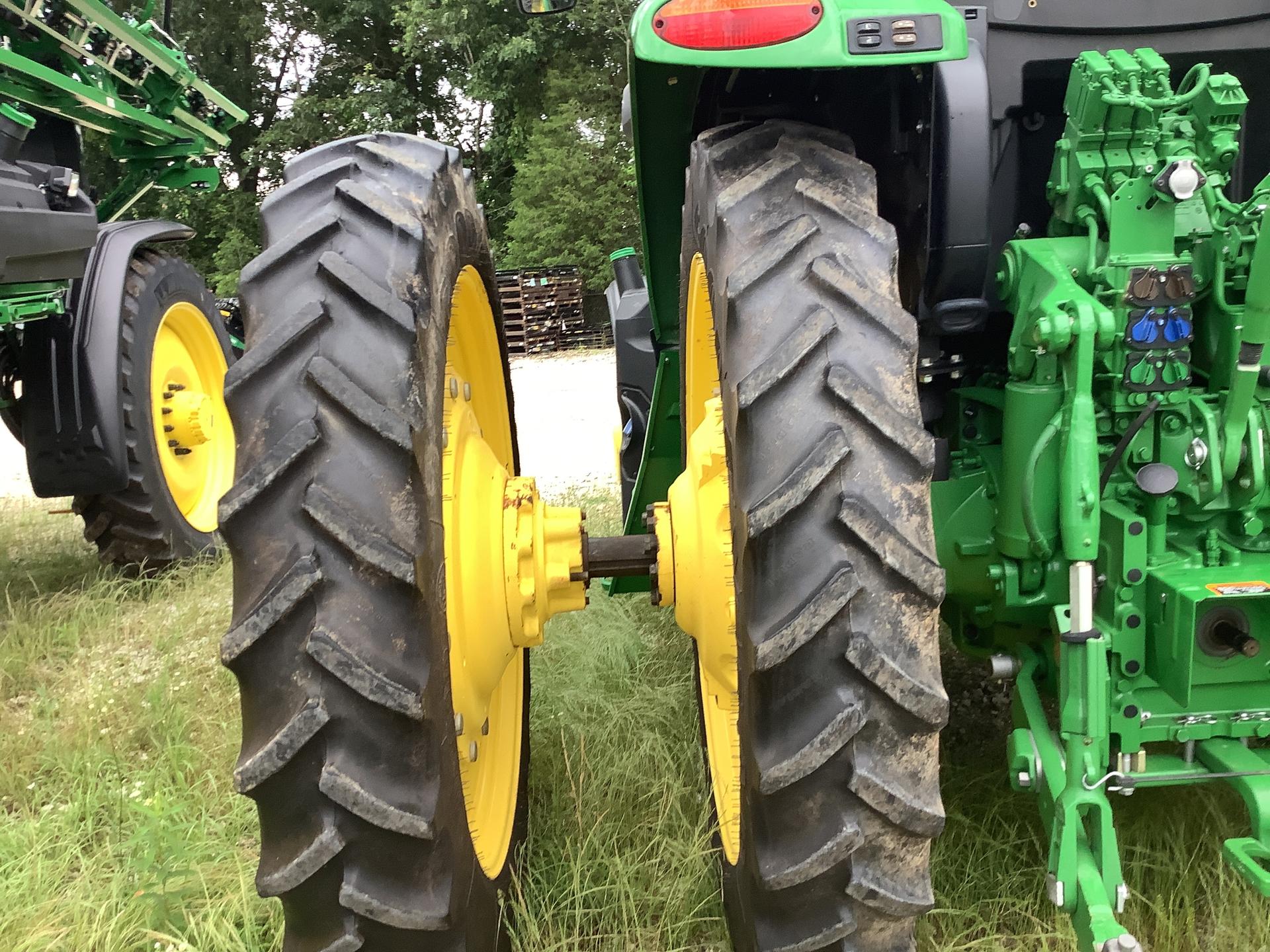 2023 John Deere 6R 155