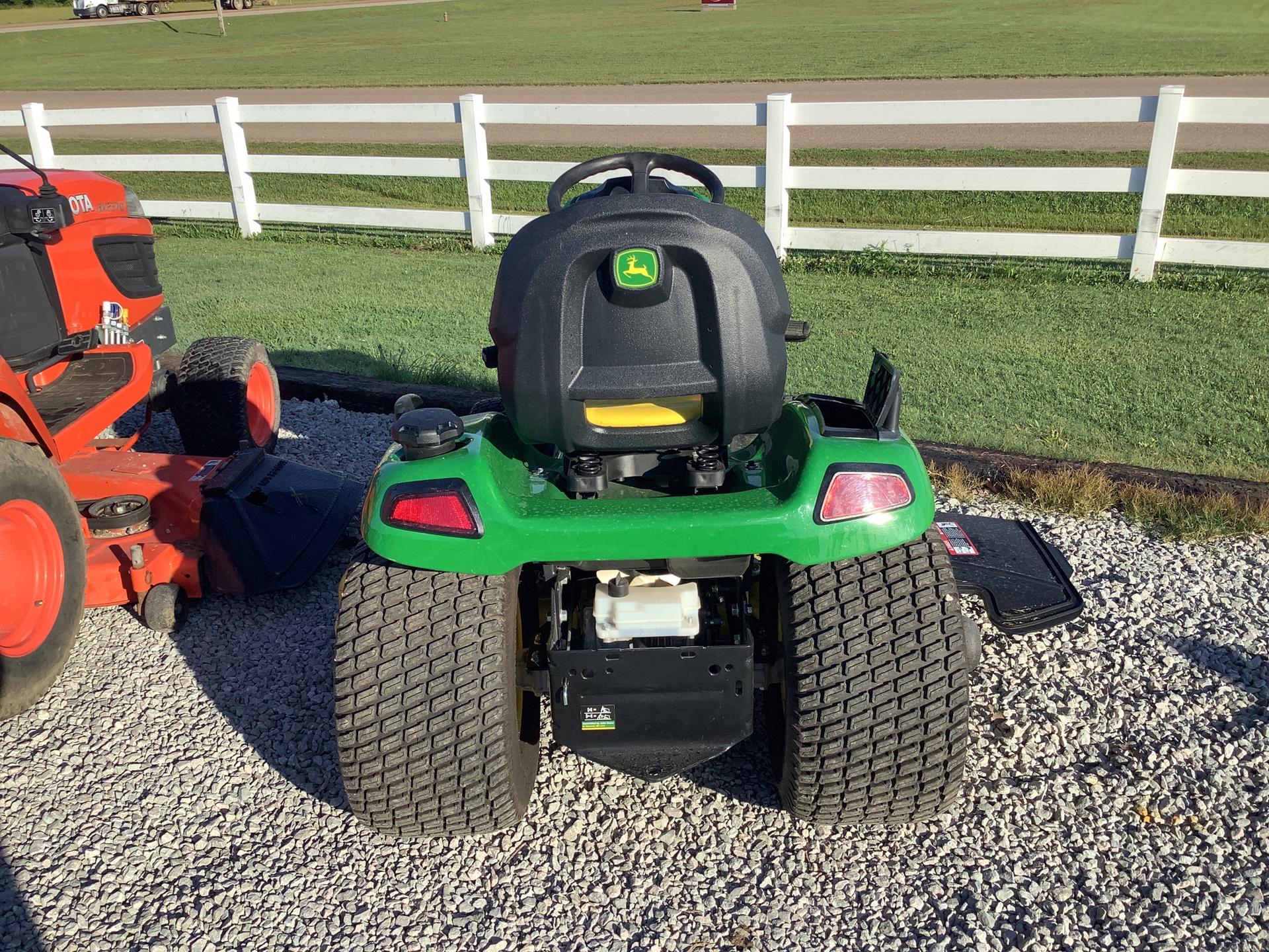 2019 John Deere X570