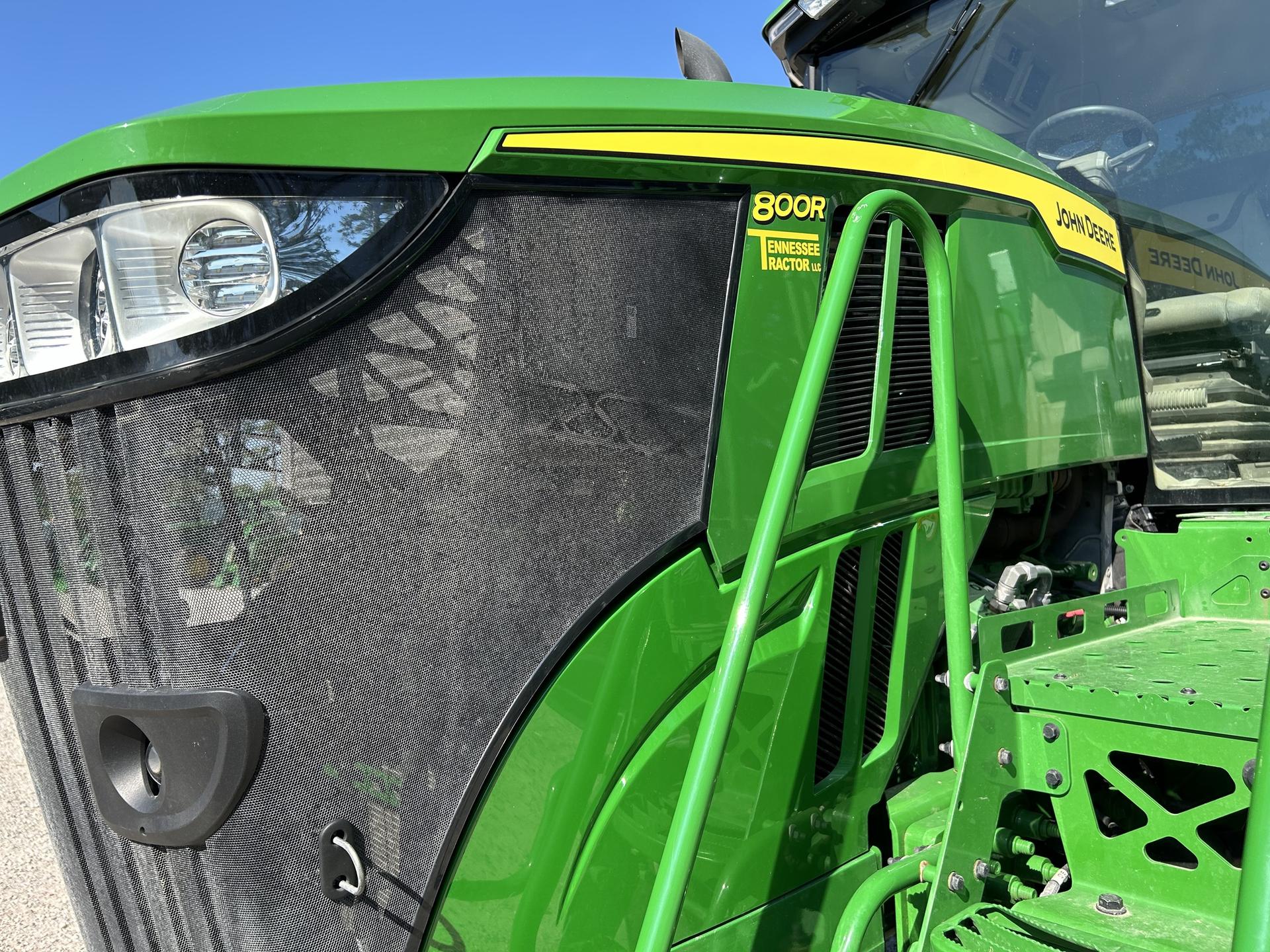 2022 John Deere 800R