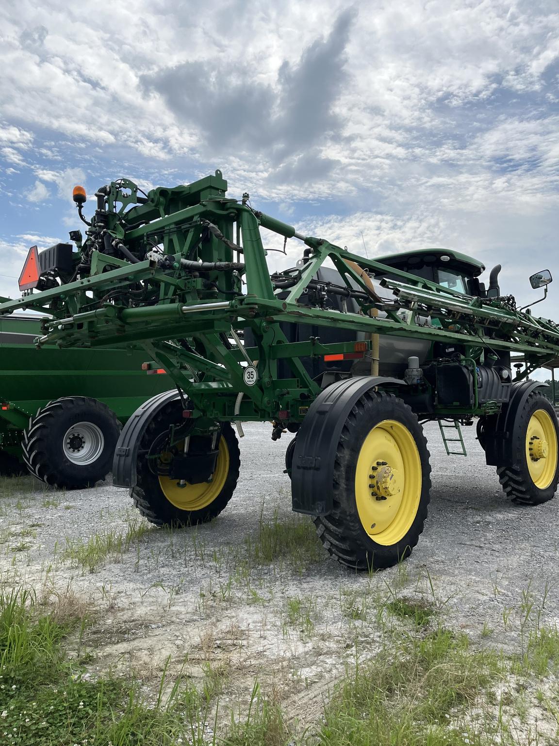 2021 John Deere R4038