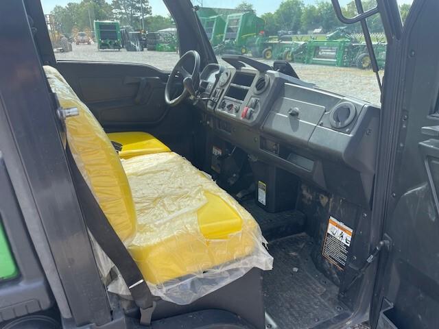 2019 John Deere 835M HVAC