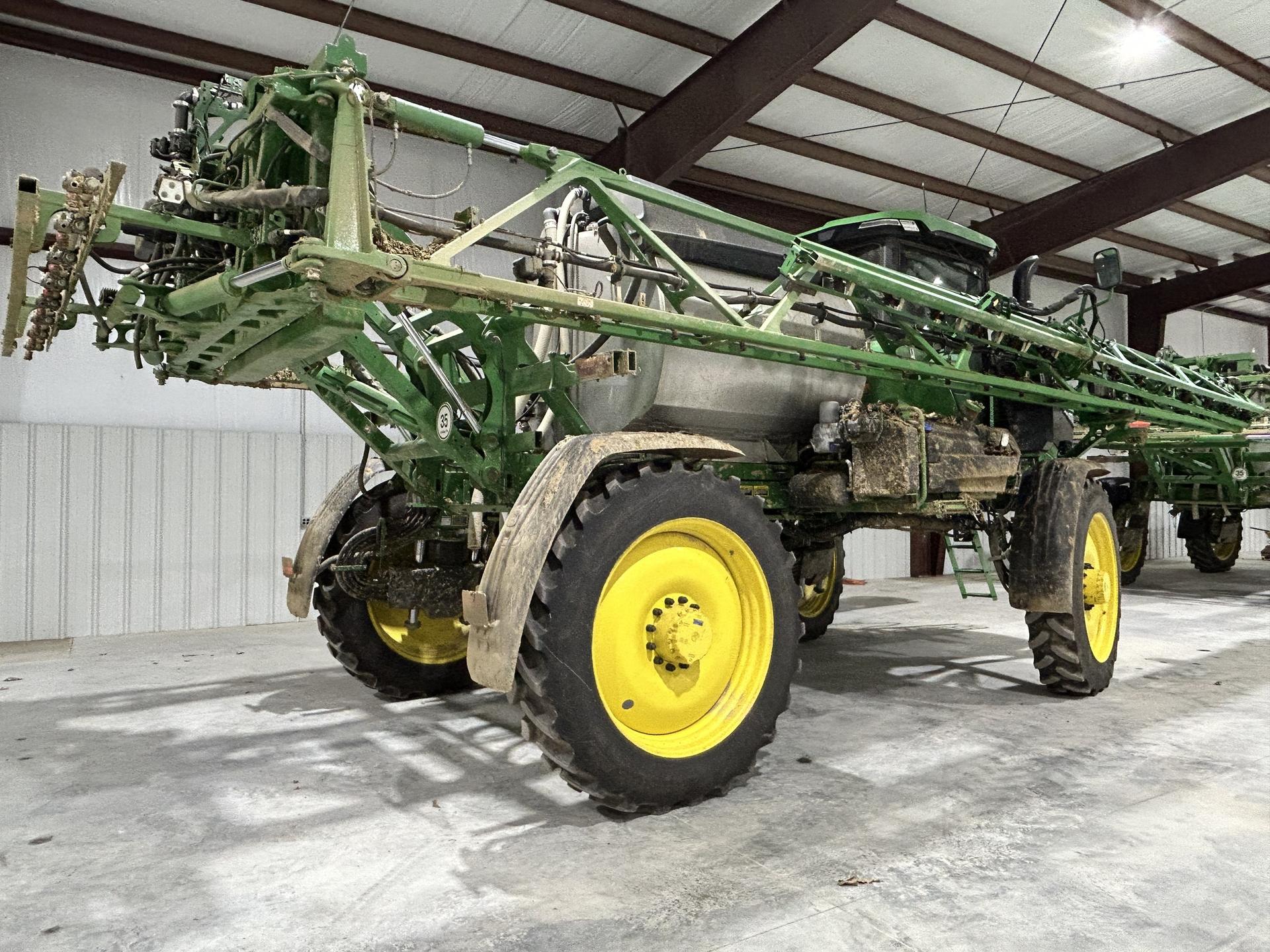 2024 John Deere 412R Image