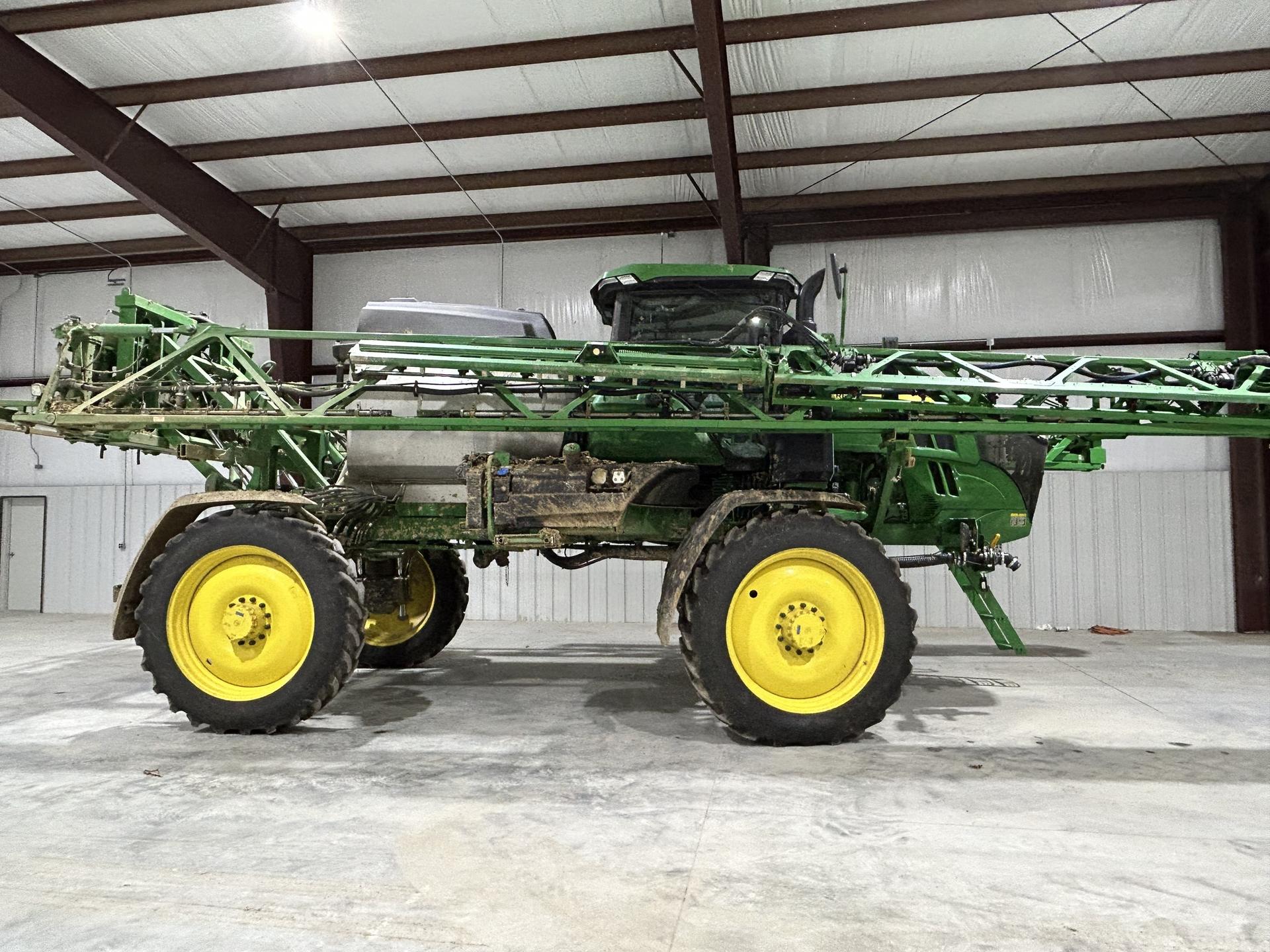 2024 John Deere 412R Image