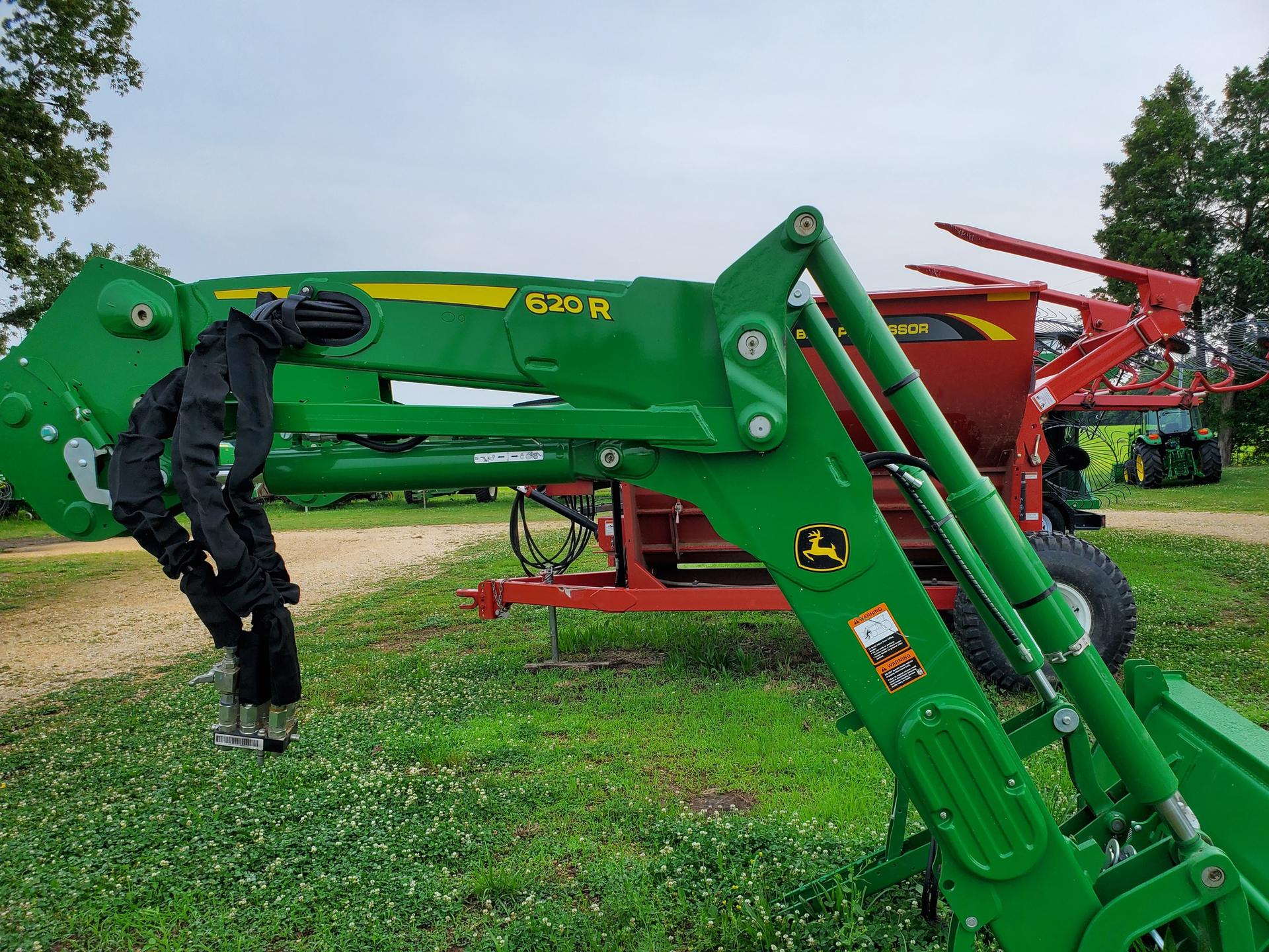 2018 John Deere 620R