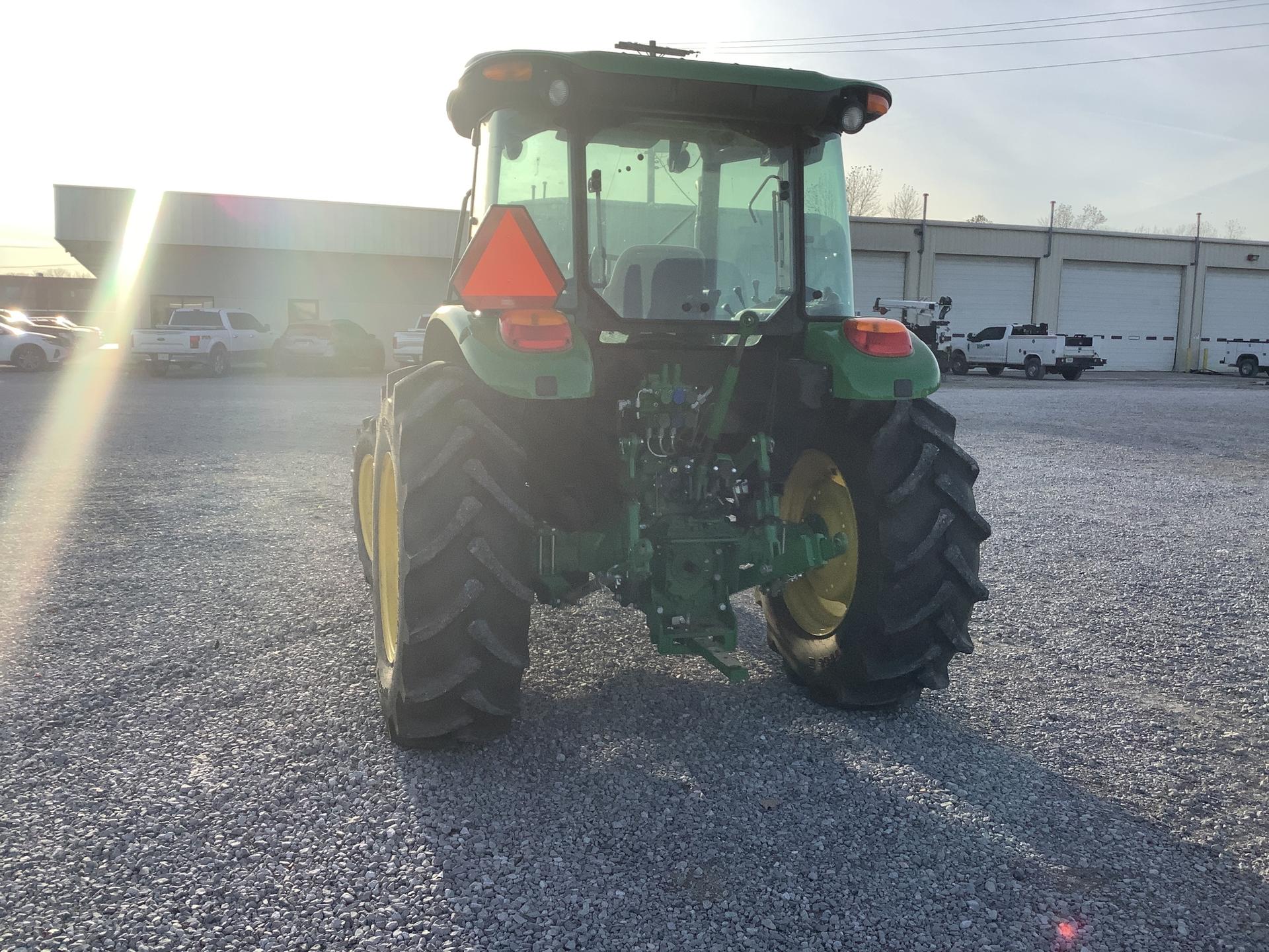 2022 John Deere 5090E Image