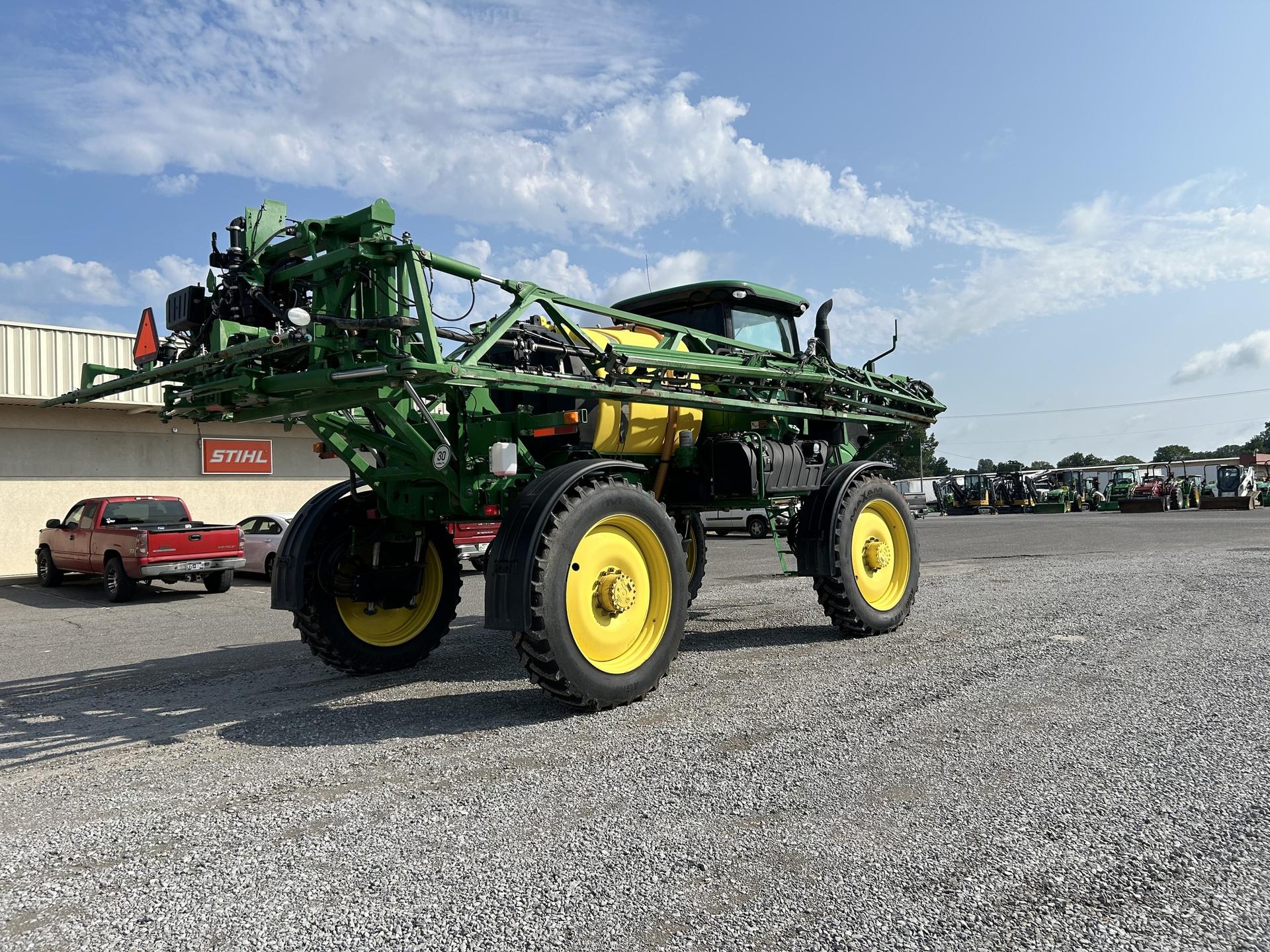 2014 John Deere R4030