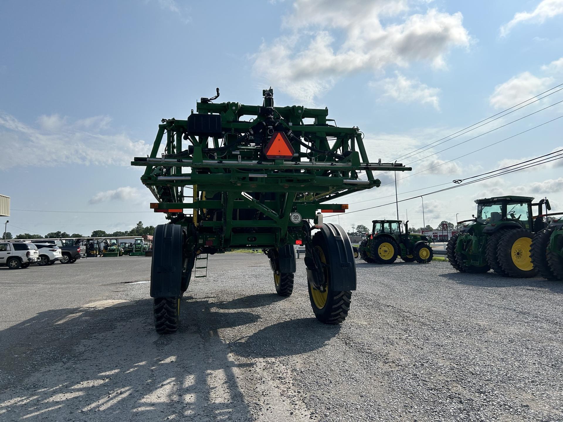 2014 John Deere R4030