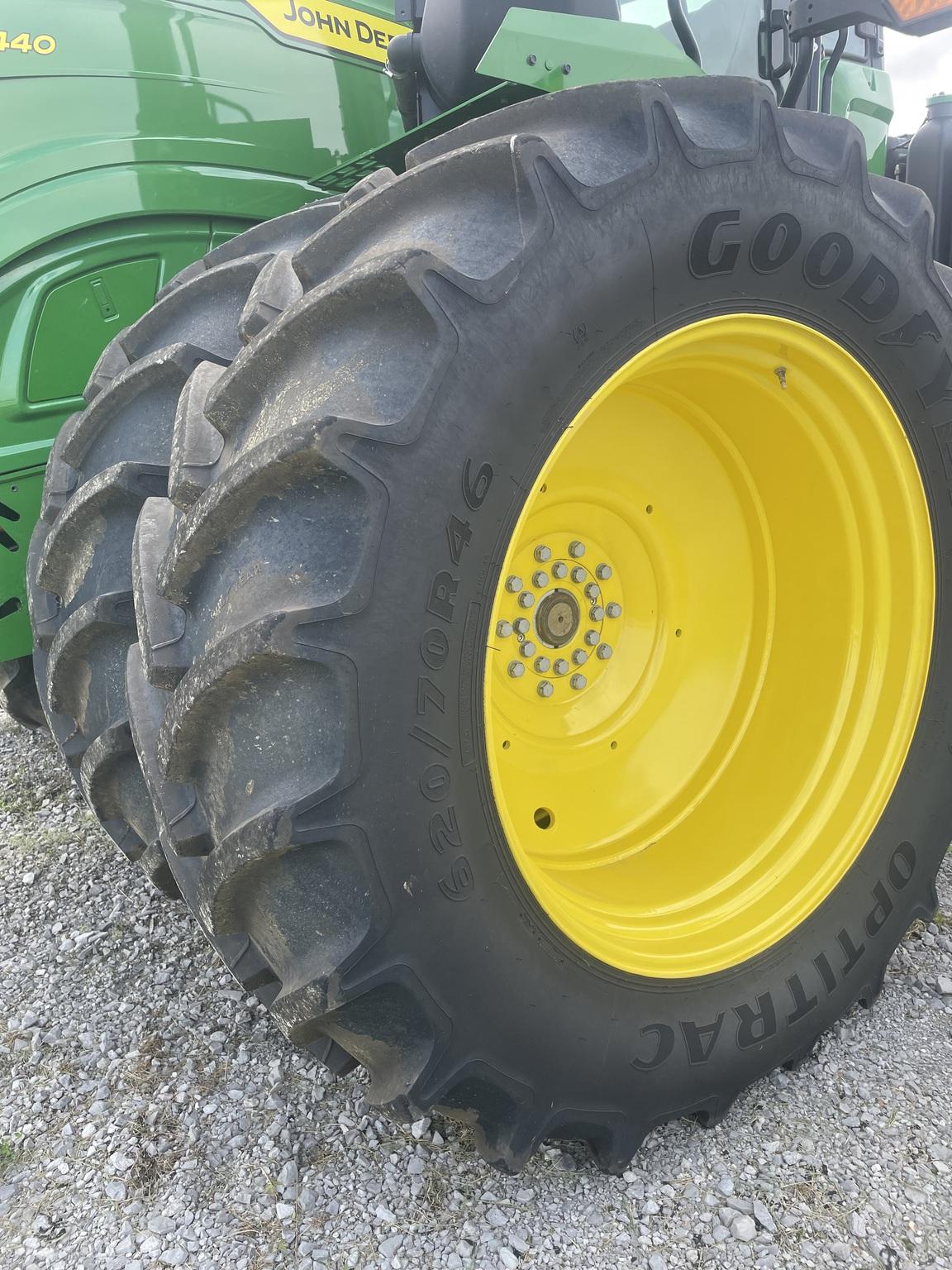 2022 John Deere 9R 440