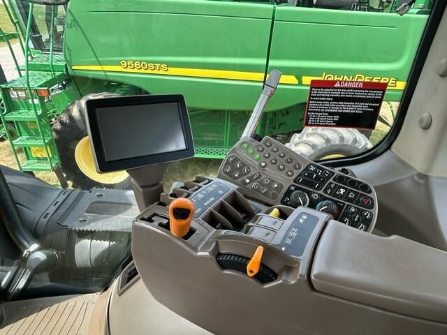 2013 John Deere 9360R