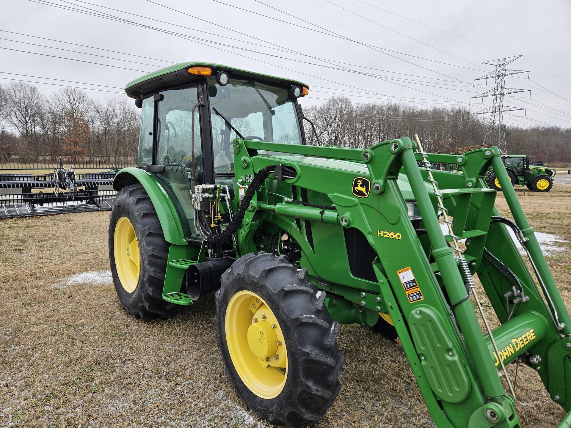 2015 John Deere 5075M Image