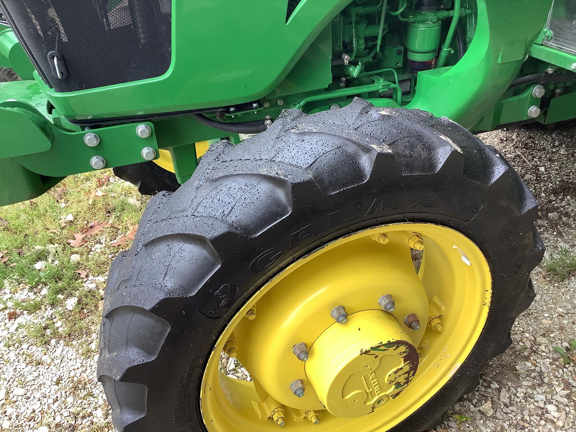 2021 John Deere 5075E