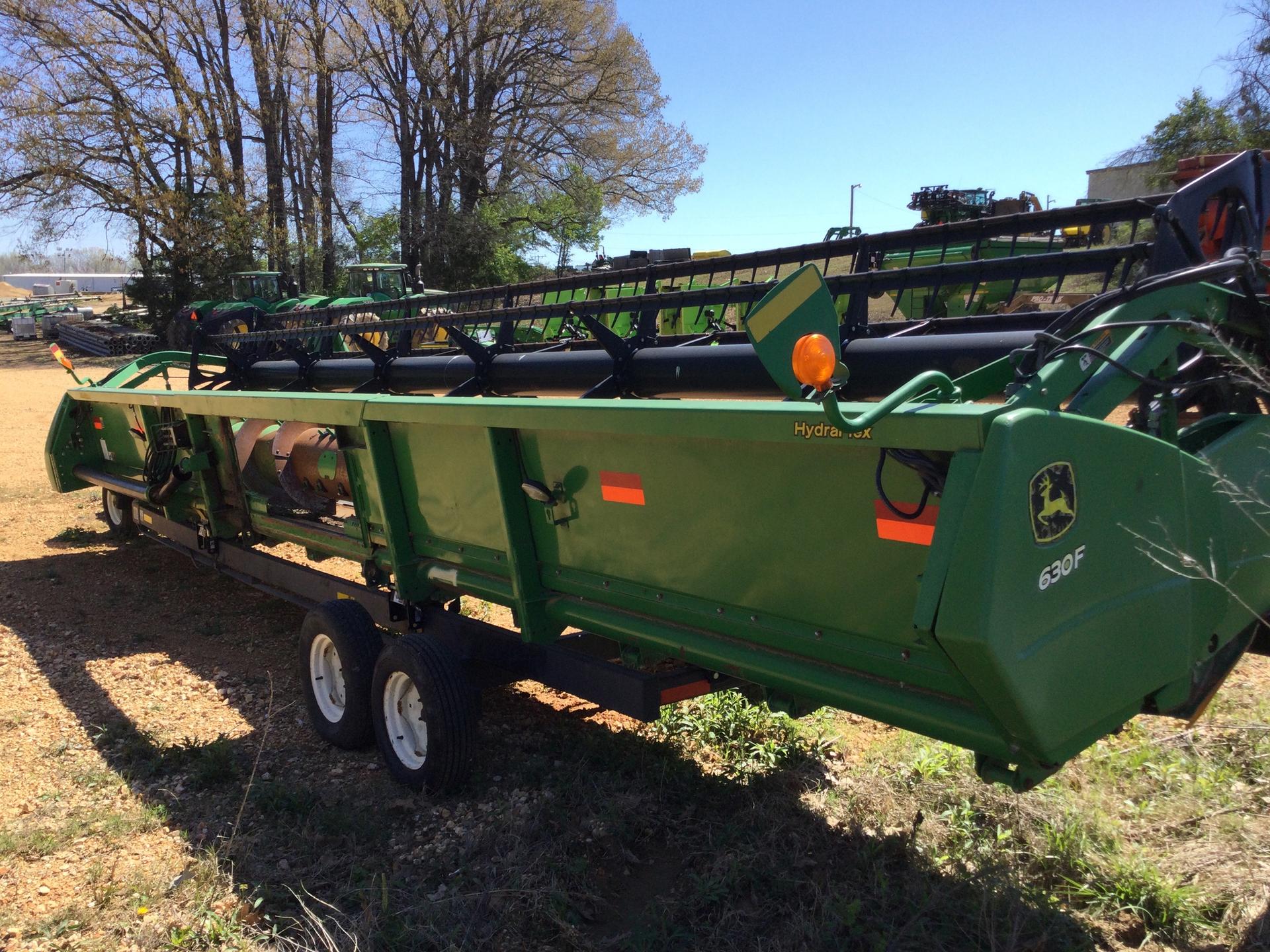 2010 John Deere 630F