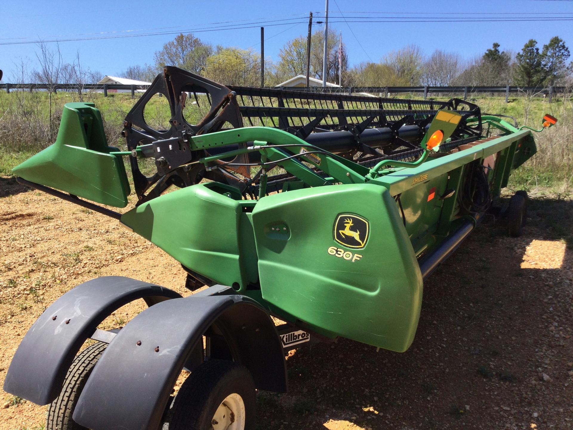 2010 John Deere 630F