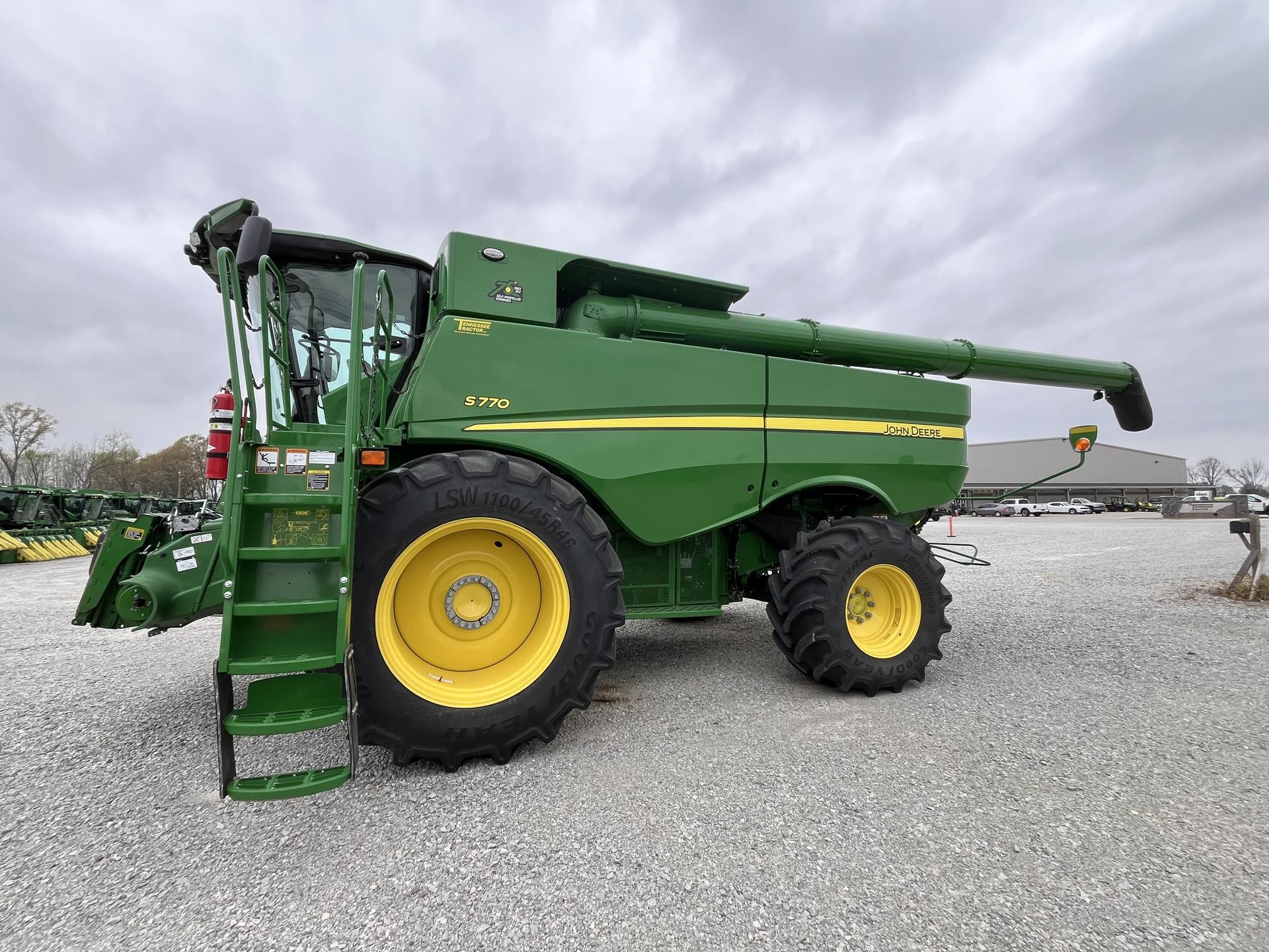 2022 John Deere S770