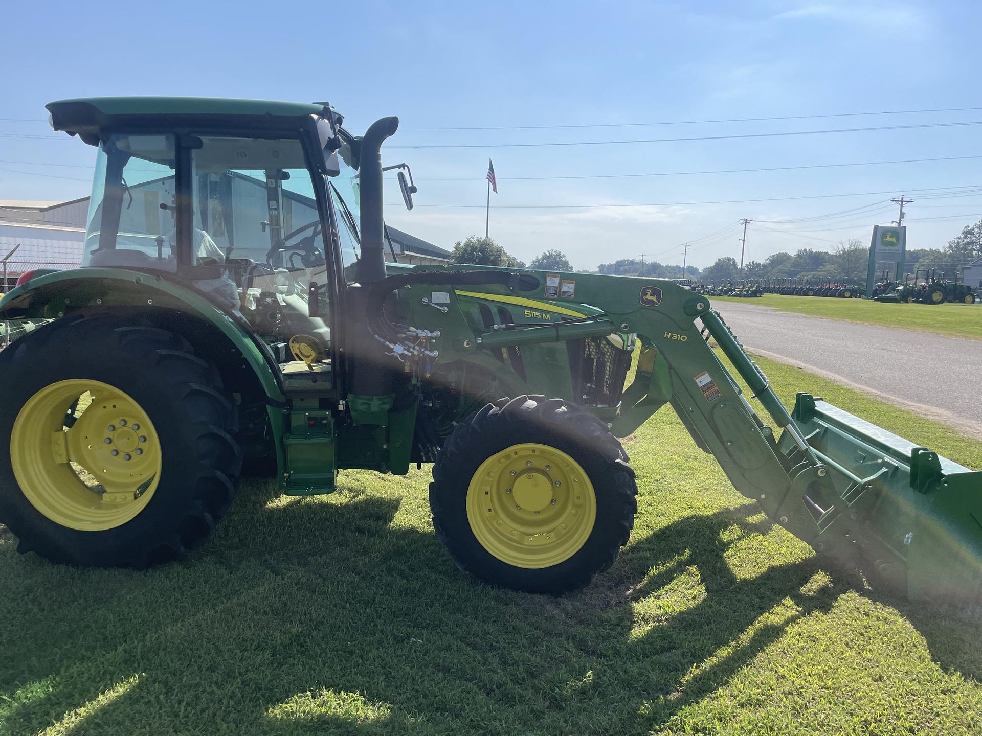 2022 John Deere 5115M