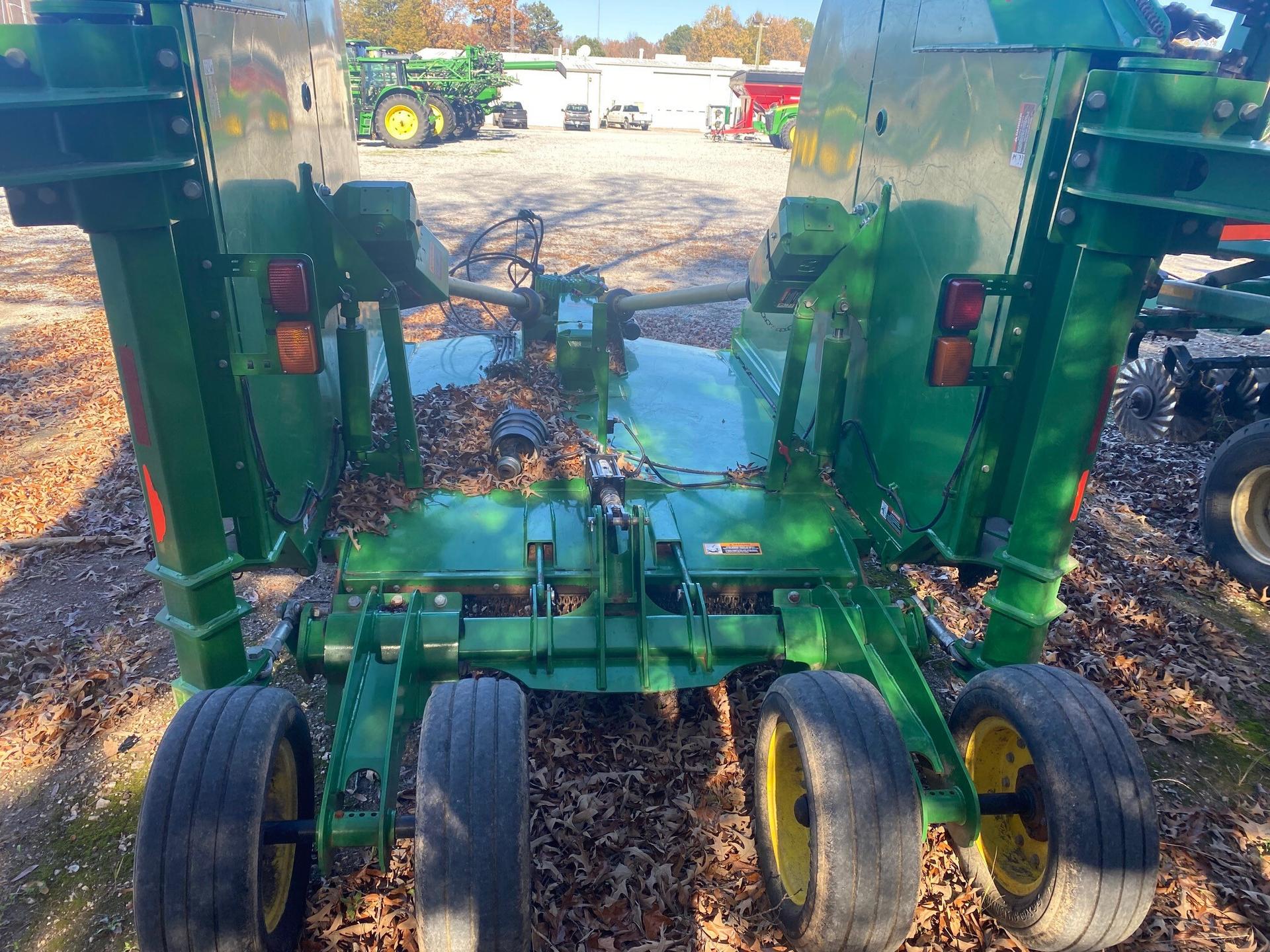 2019 John Deere R20