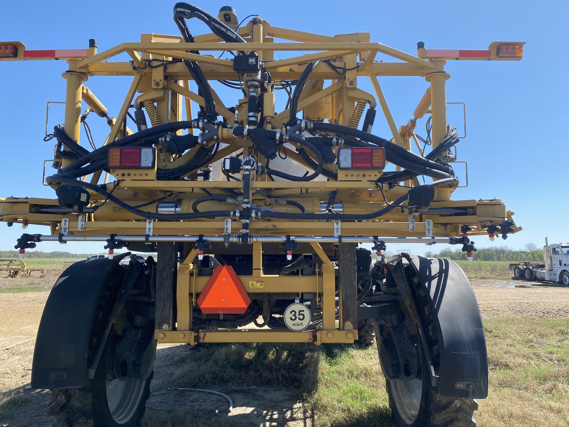 2017 RoGator 1100B