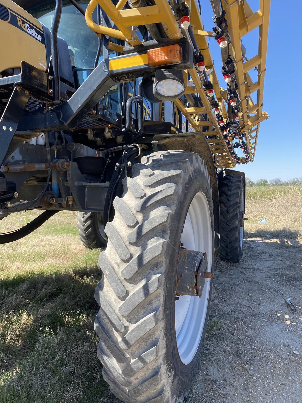 2017 RoGator 1100B