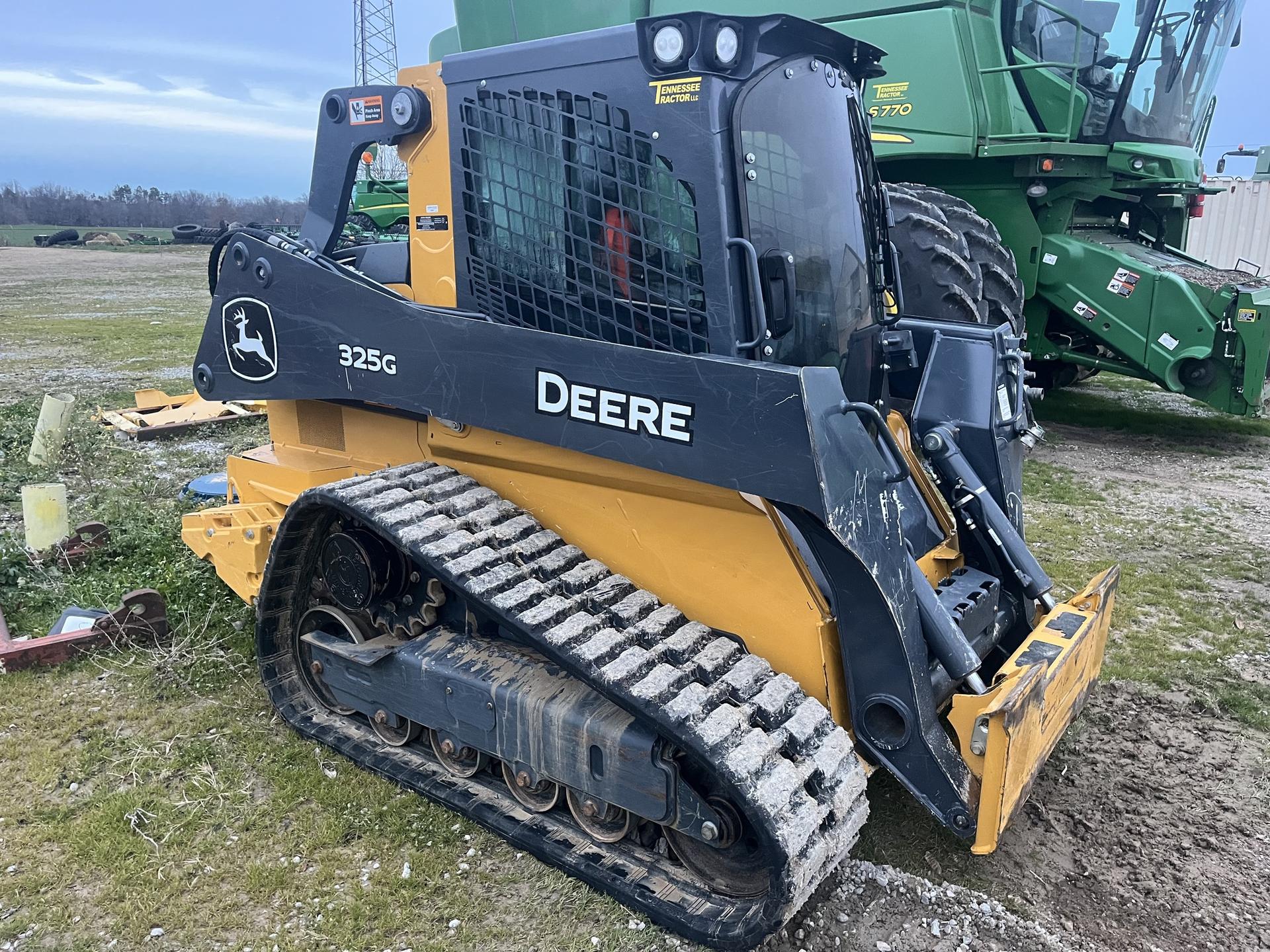 2024 John Deere 325G Image