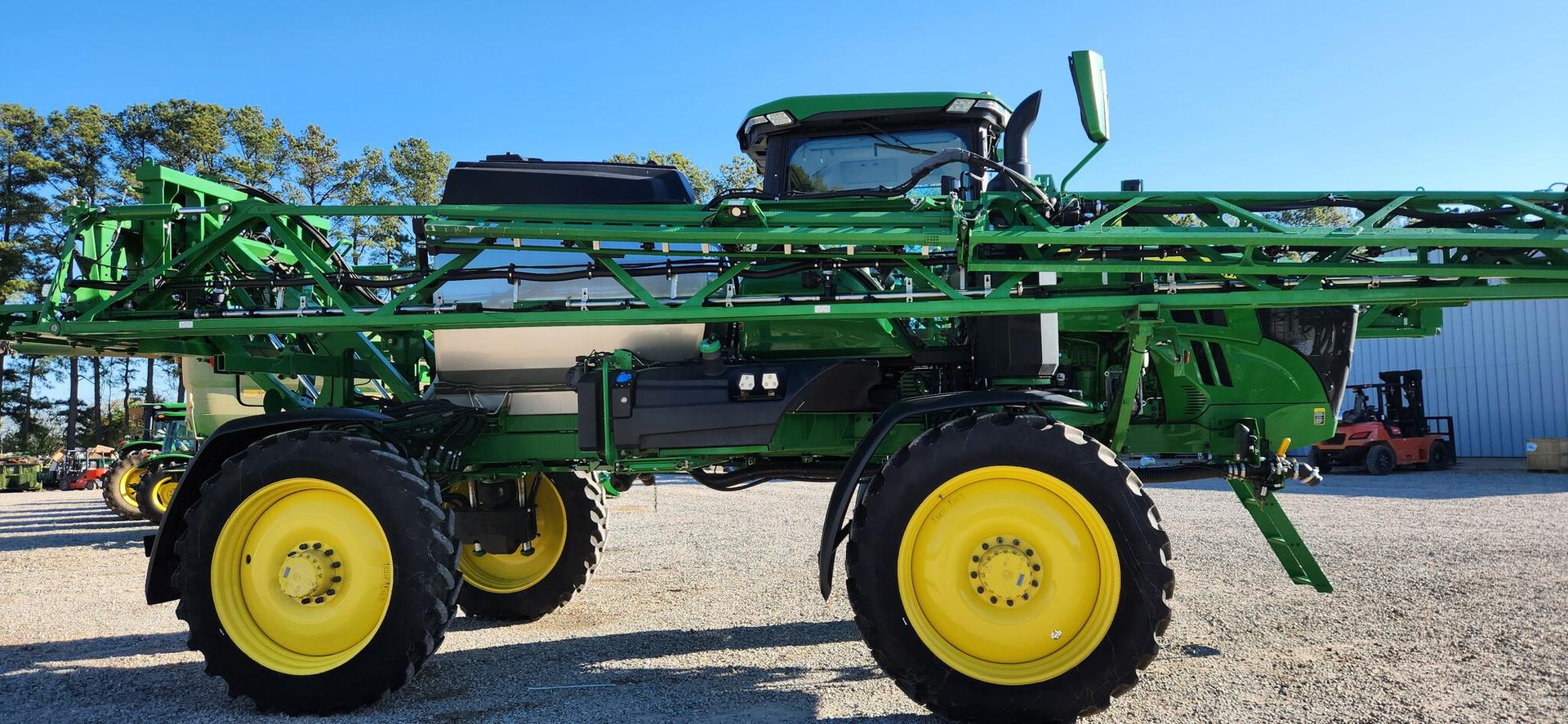 2023 John Deere 412R