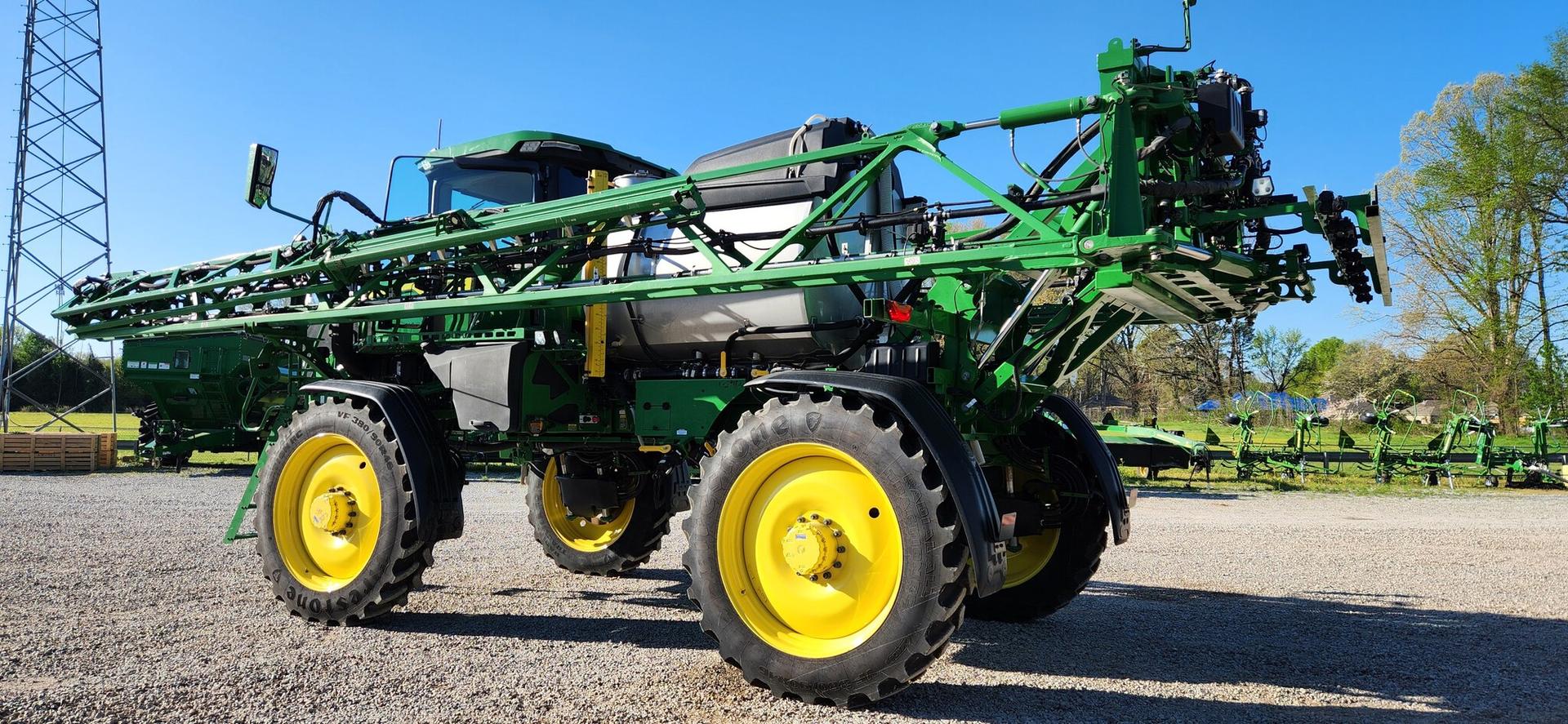 2023 John Deere 412R