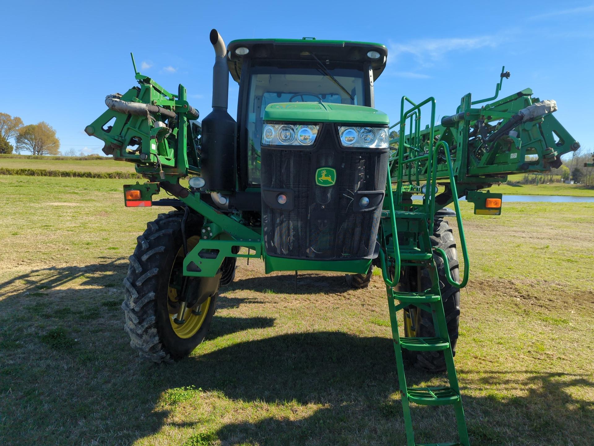 2014 John Deere R4030