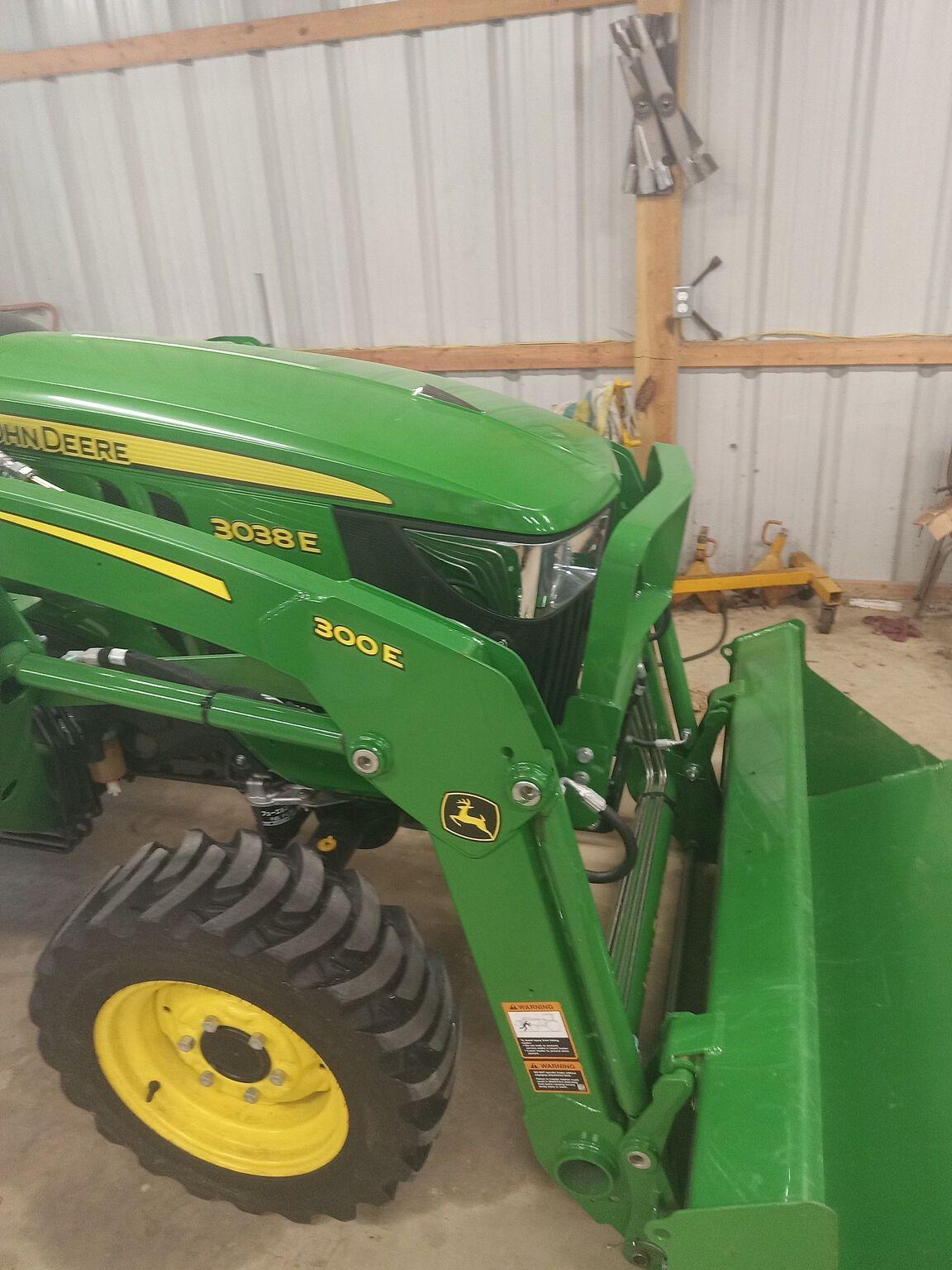 2023 John Deere 3038E