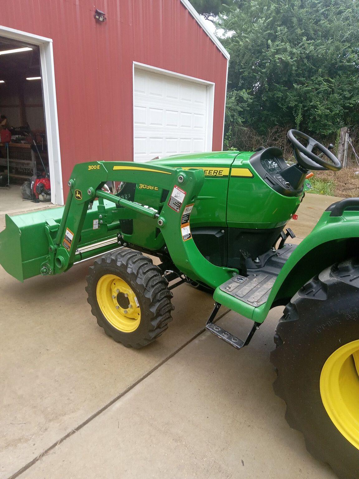 2023 John Deere 3038E