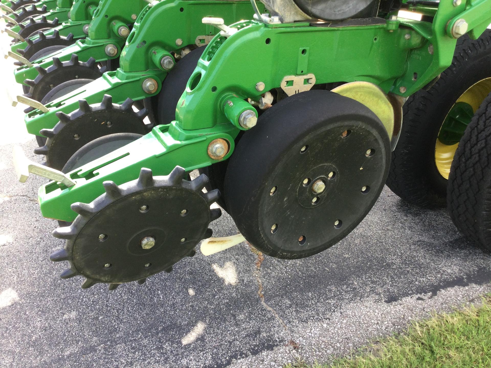 2018 John Deere 1795