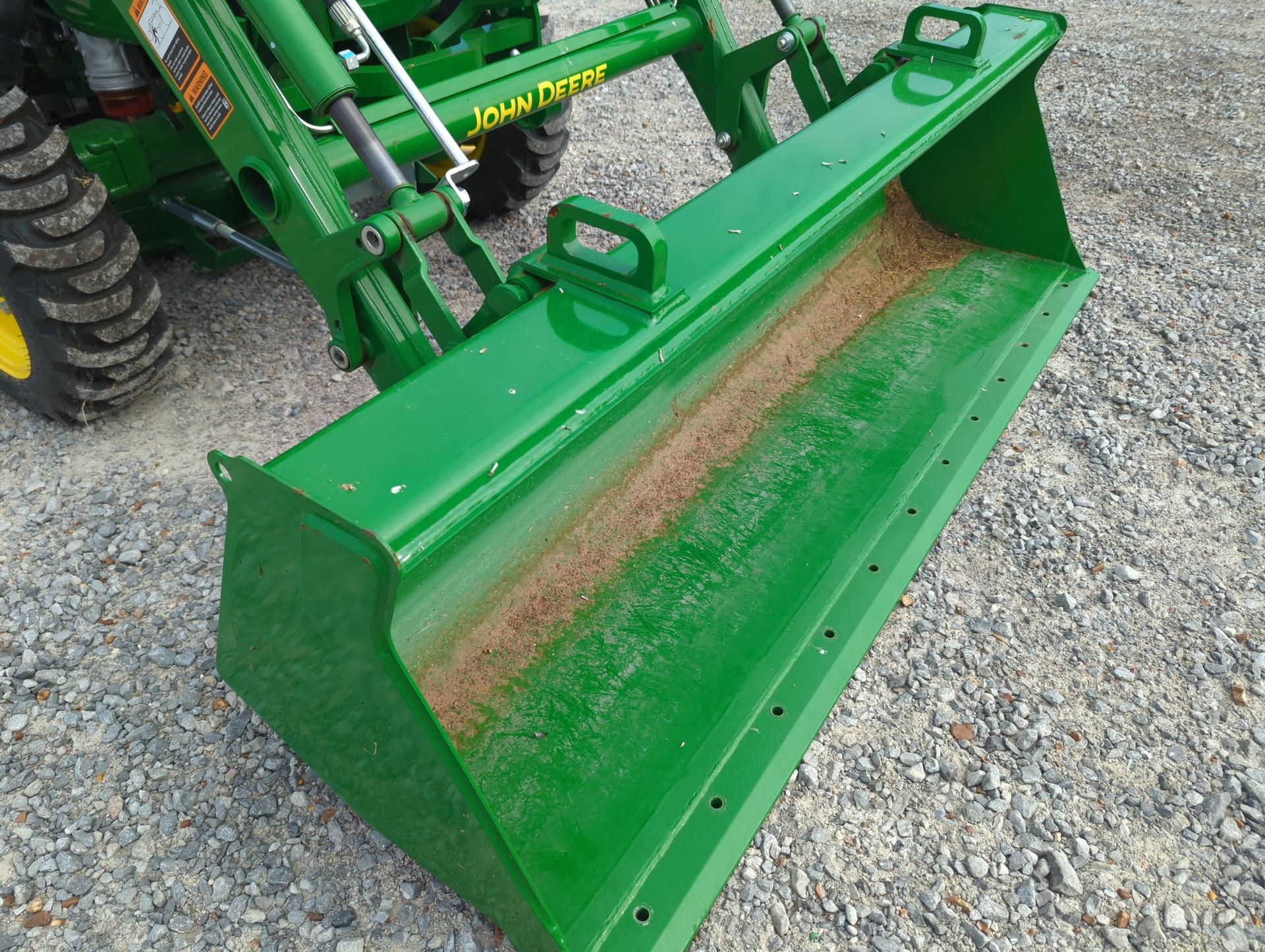 2023 John Deere 3039R