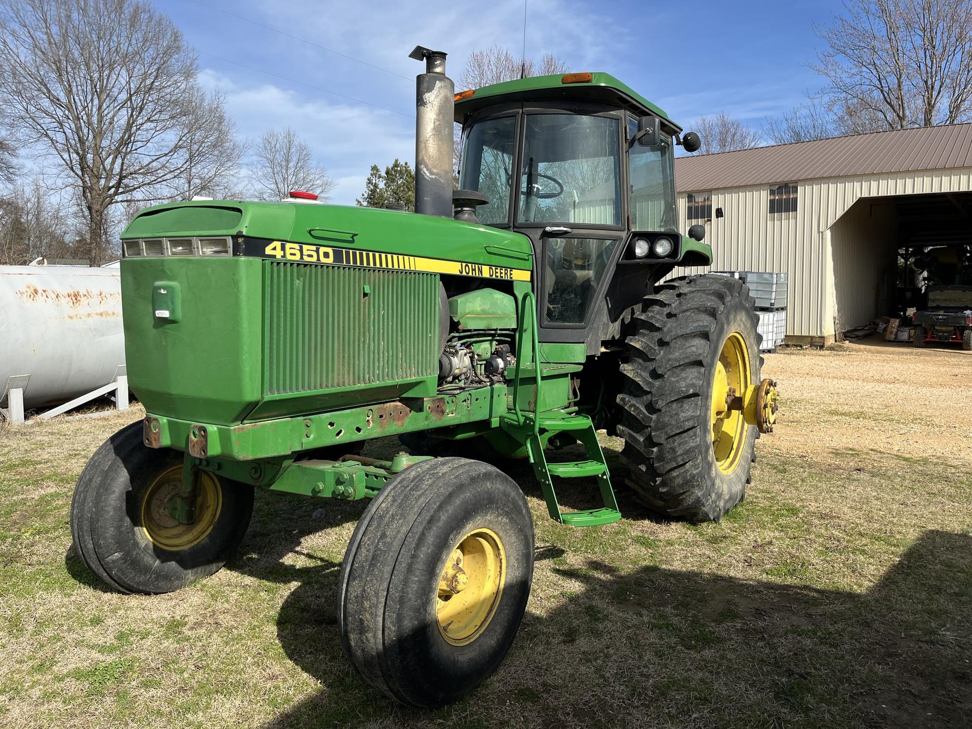 1984 John Deere 4650