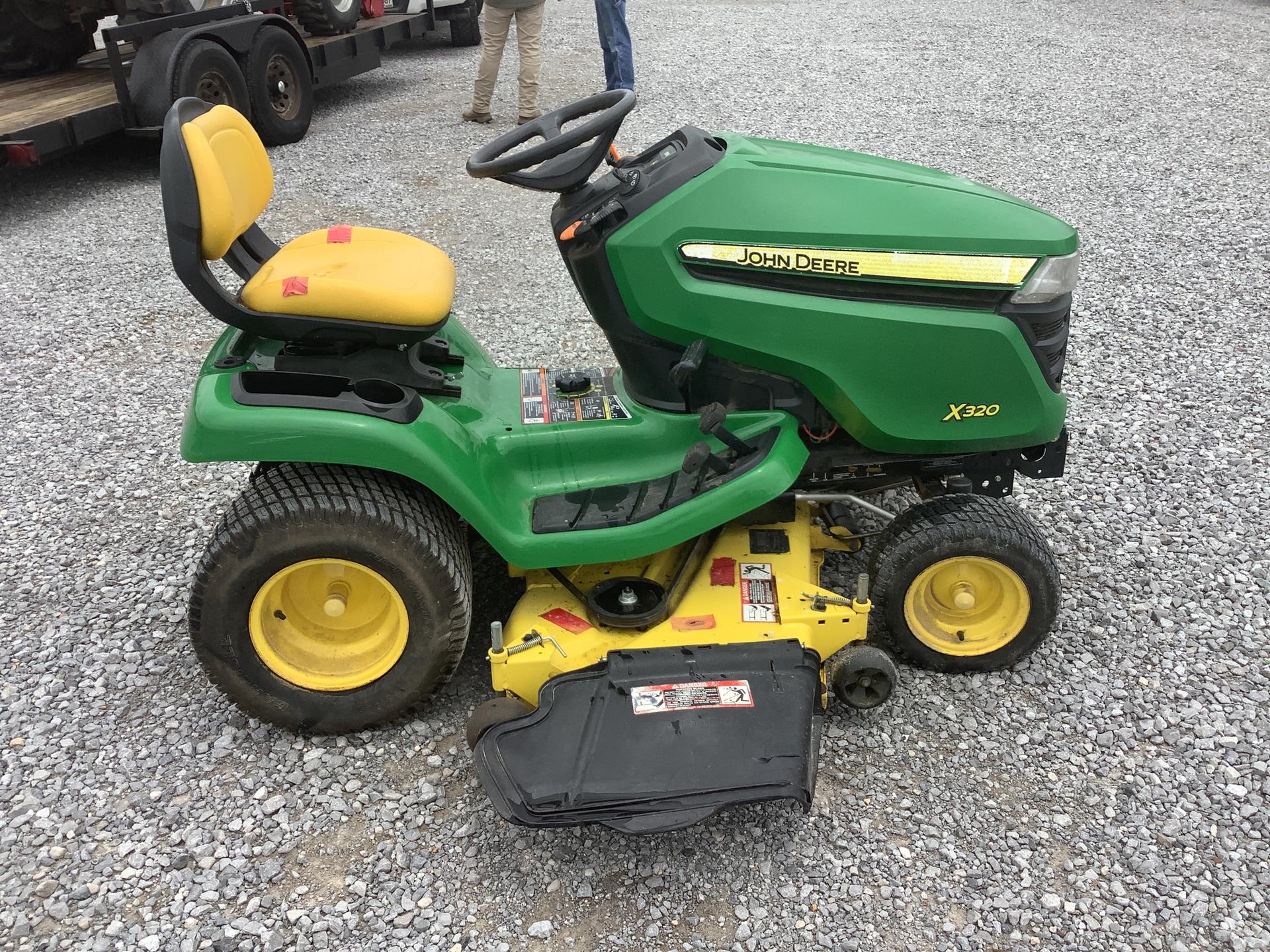 2014 John Deere X320