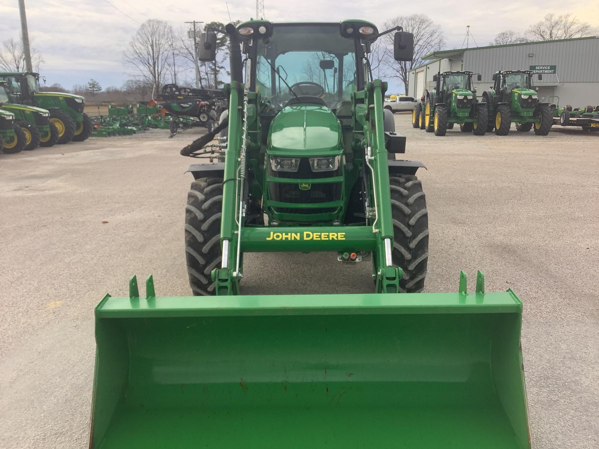 2022 John Deere 5115M Image