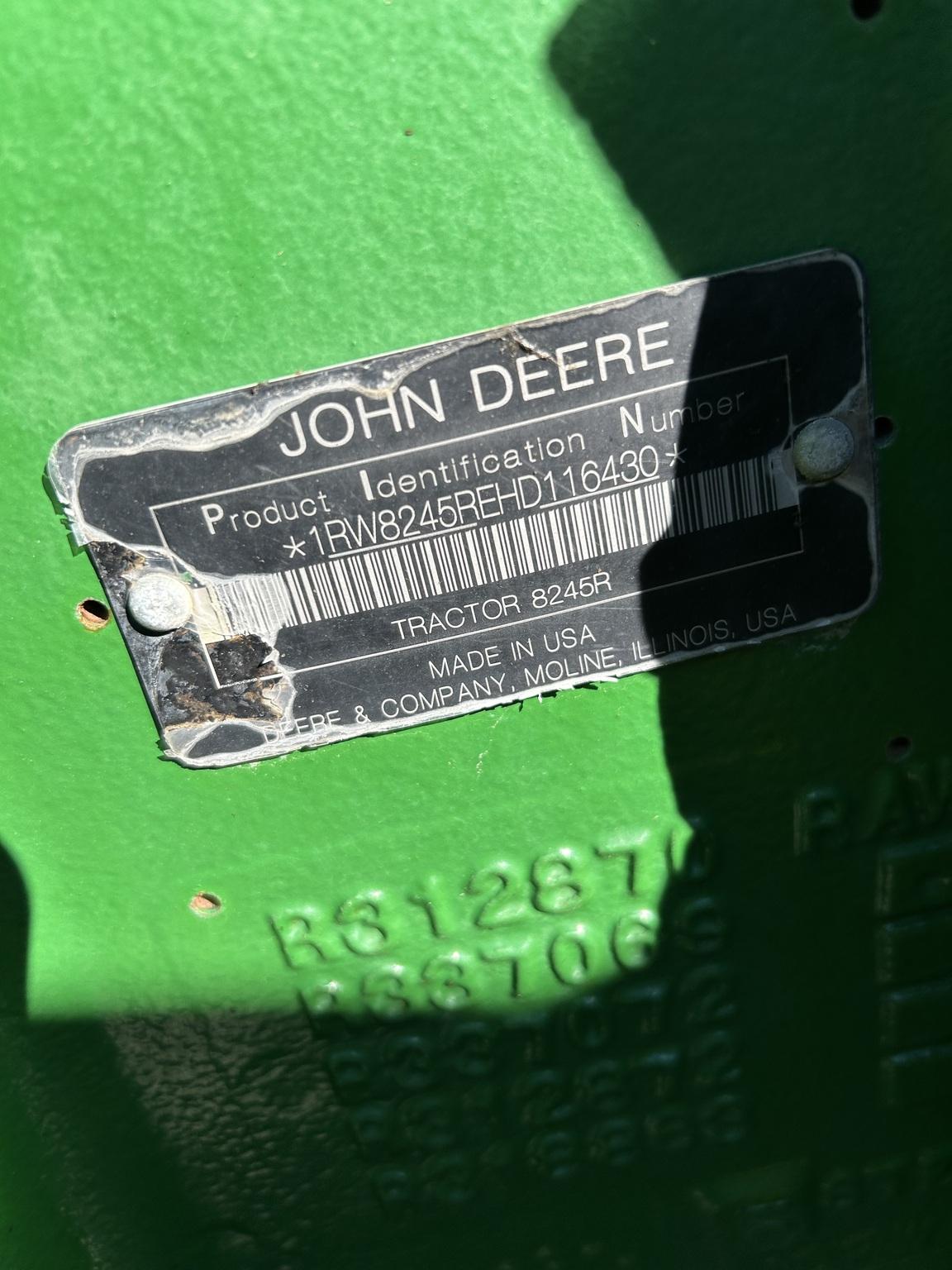 2017 John Deere 8245R