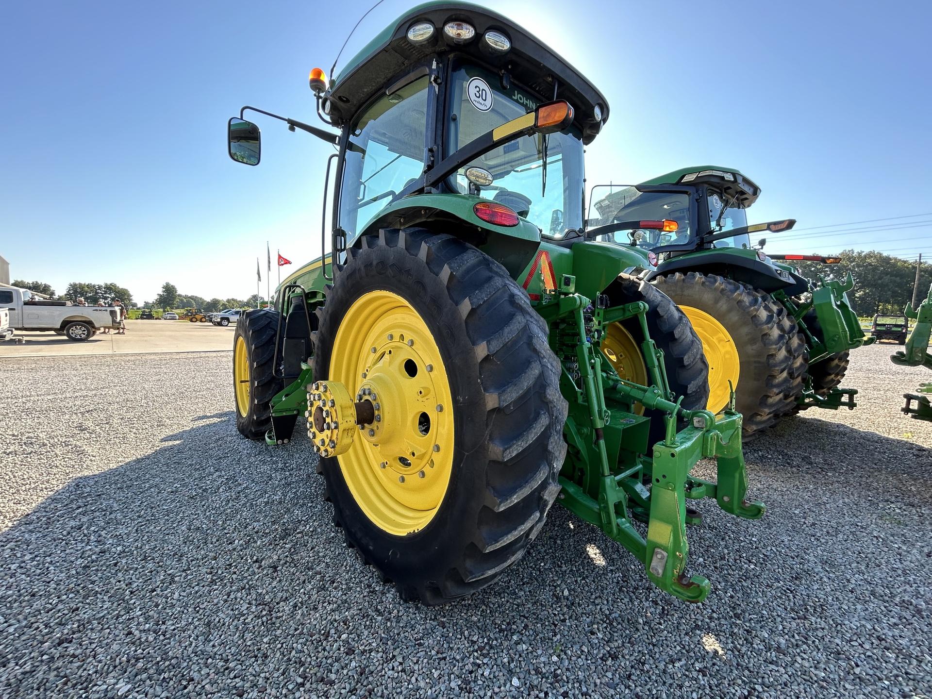 2017 John Deere 8245R