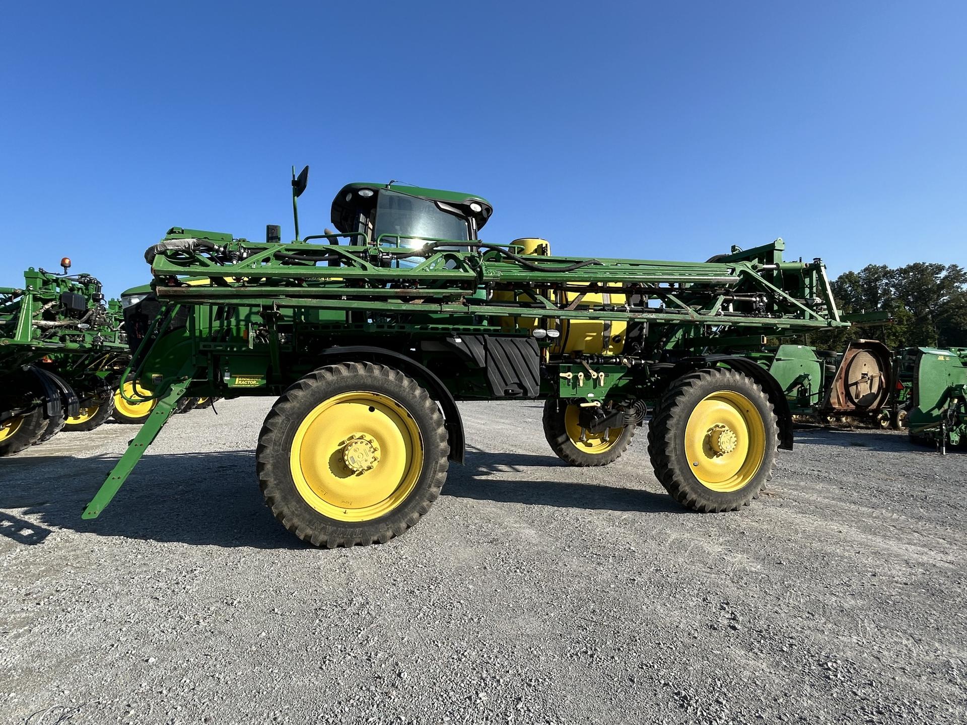 2014 John Deere R4030