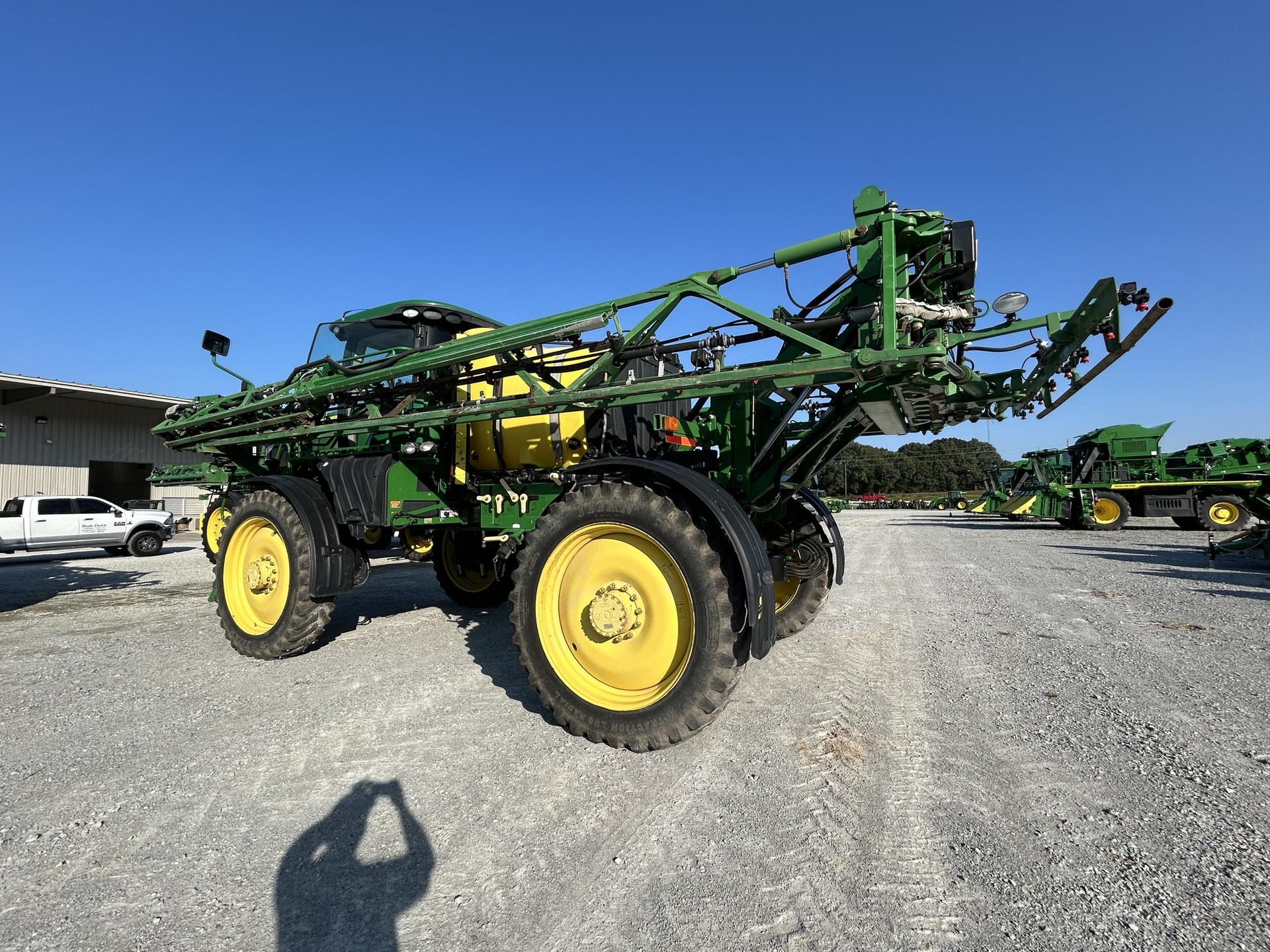 2014 John Deere R4030