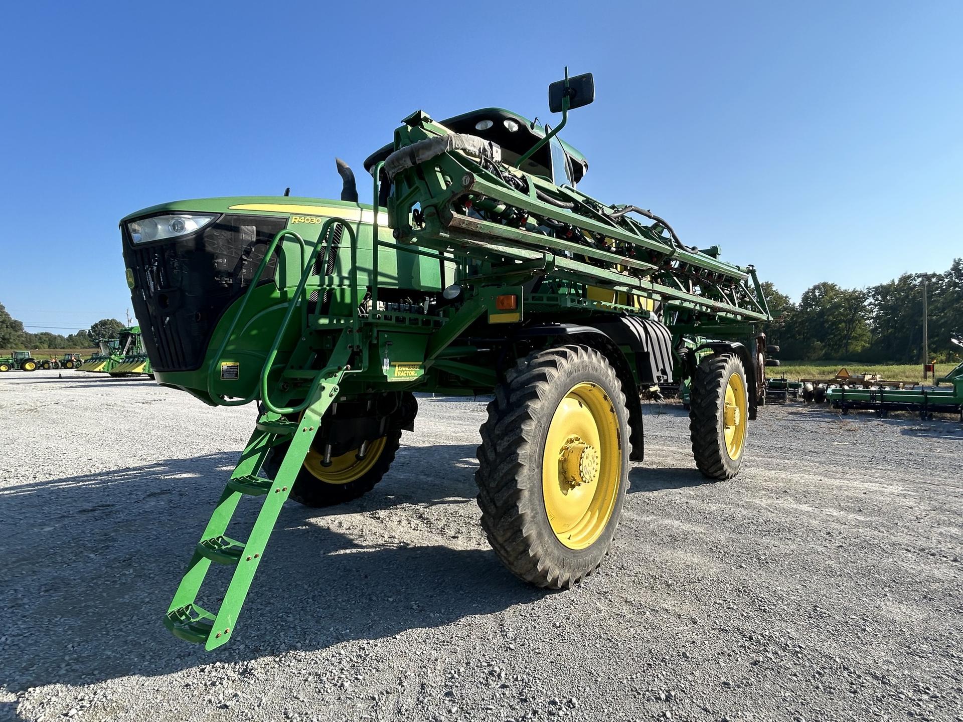 2014 John Deere R4030