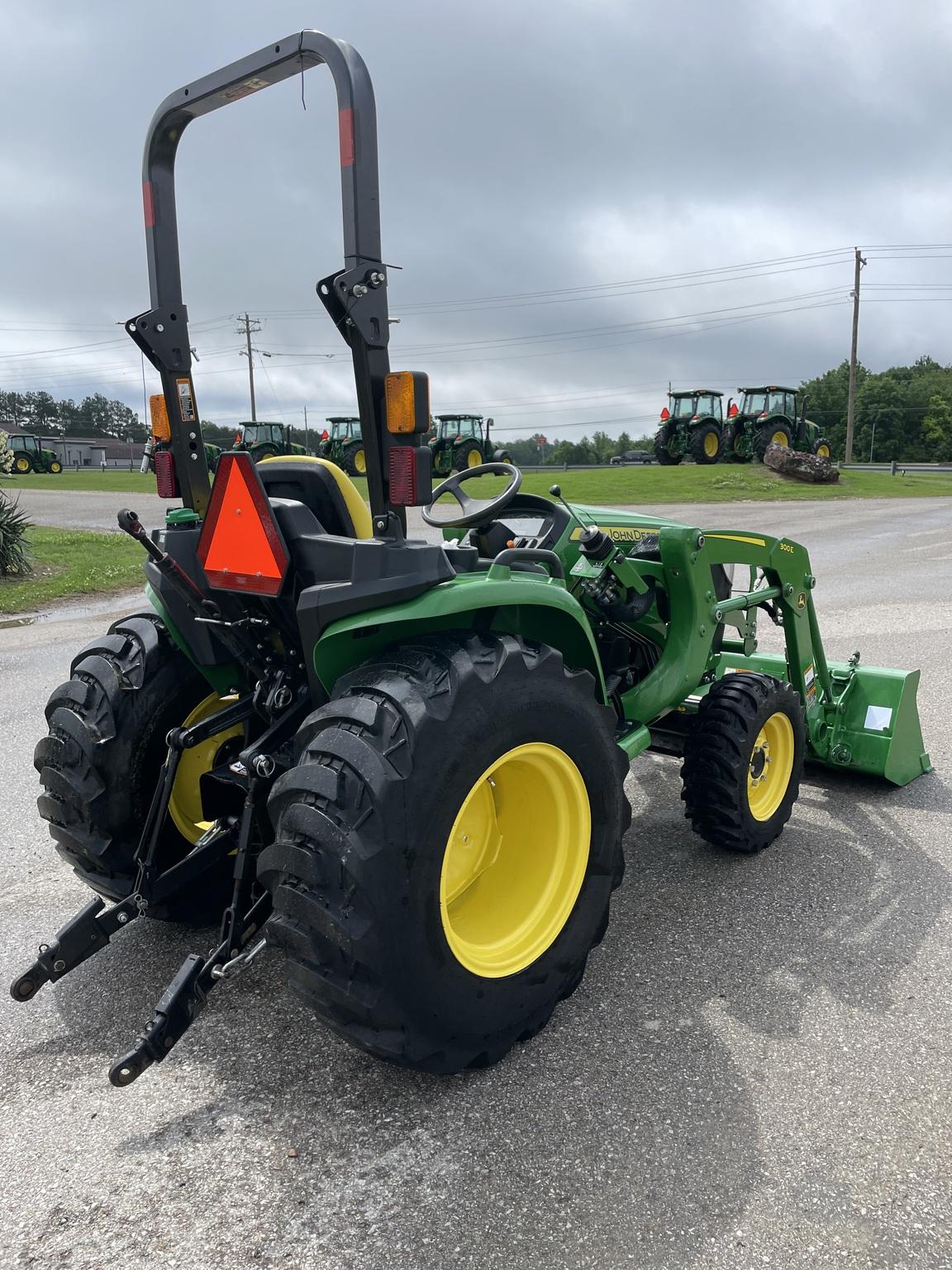 2021 John Deere 3038E