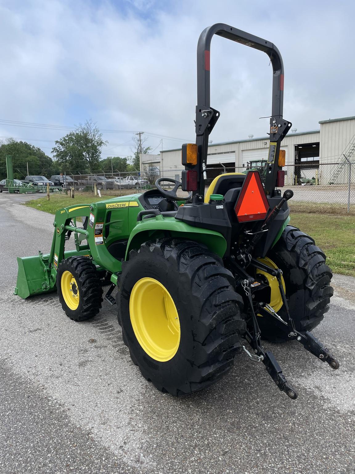 2021 John Deere 3038E