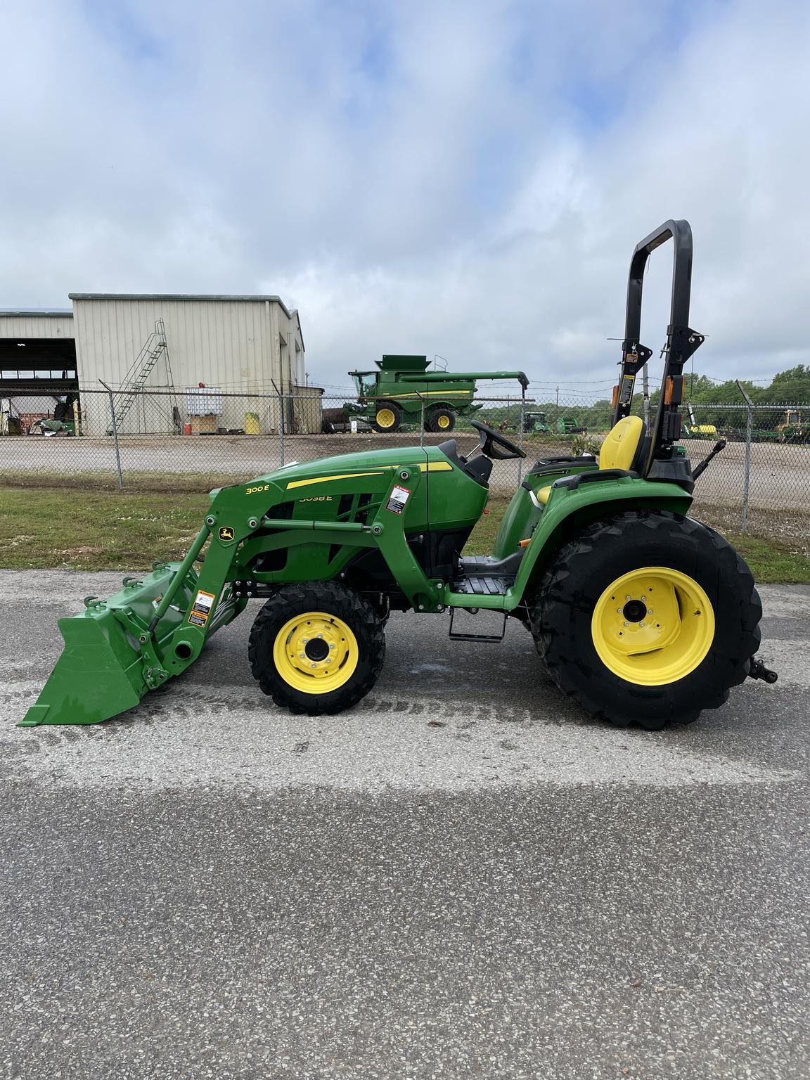 2021 John Deere 3038E