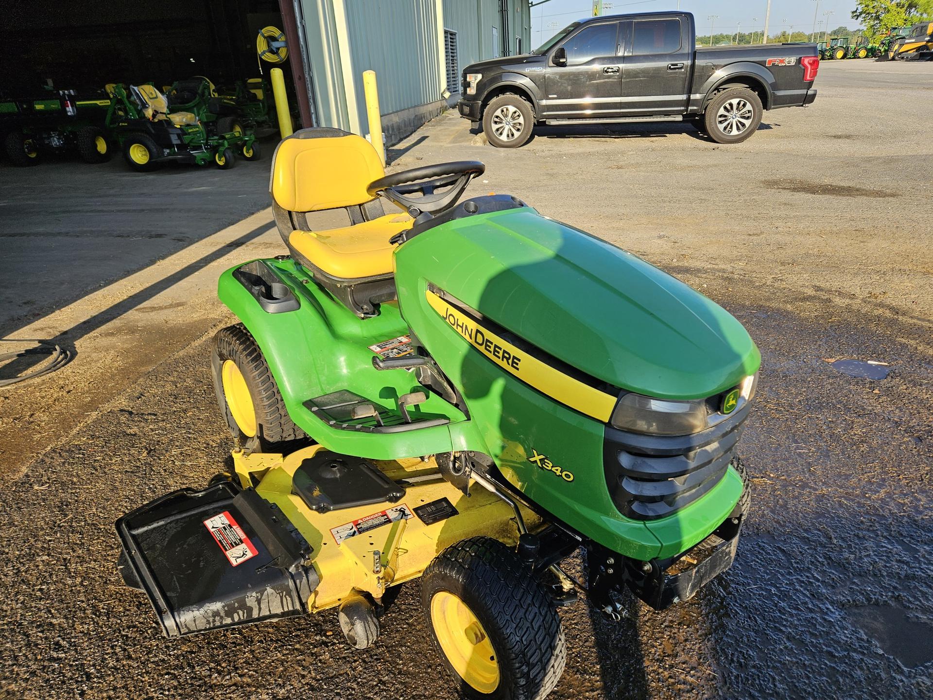 2009 John Deere X340